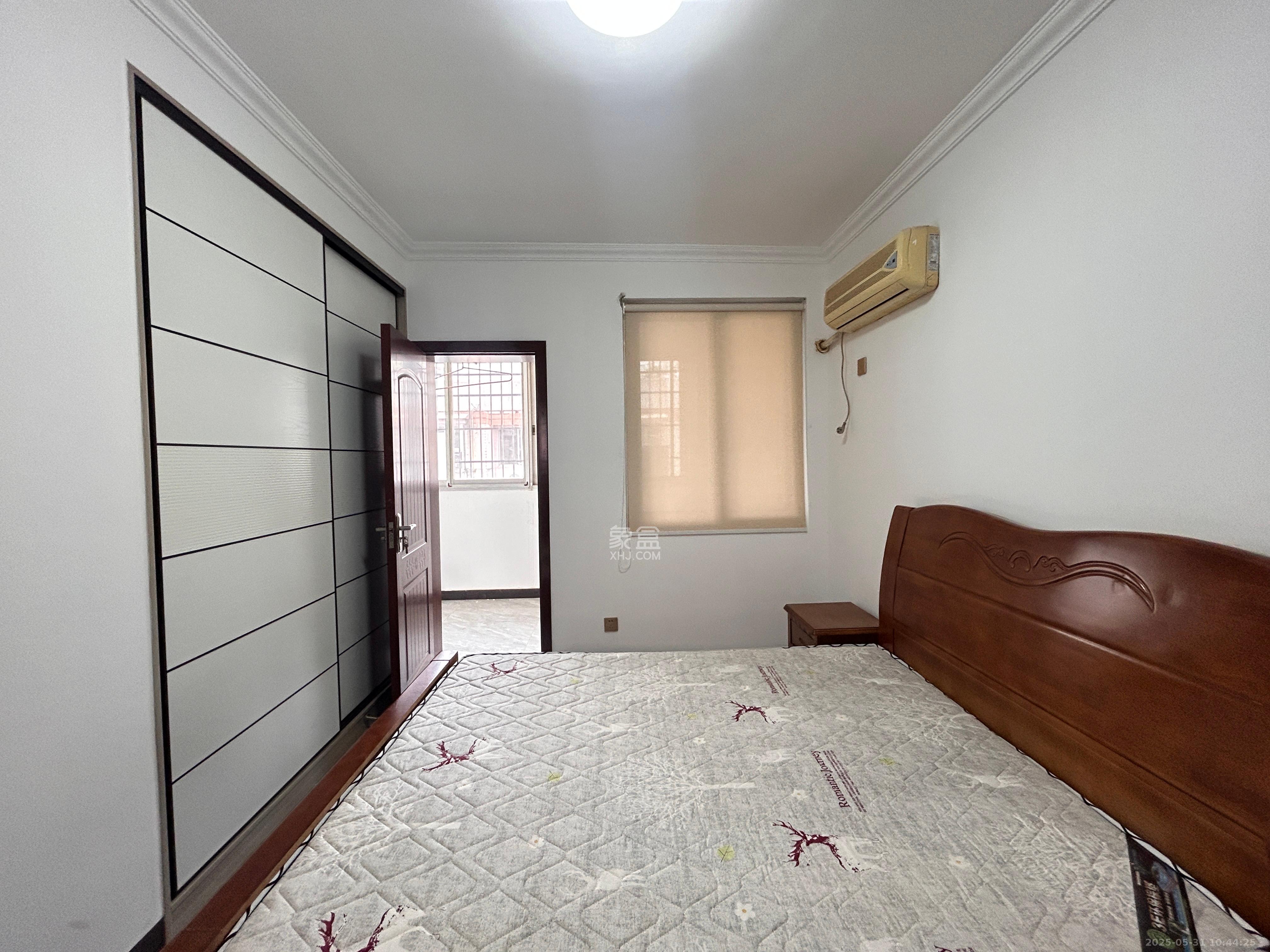 湘计花园 3室2厅1卫 2350.0元/月 湘计花园 3室2厅1卫 2350.0元/月室内图