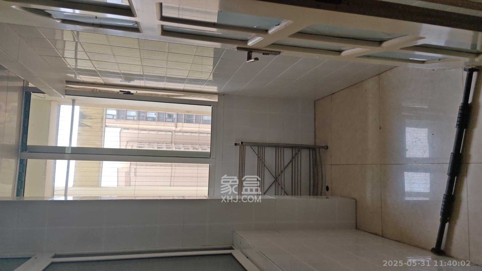 汇都公寓 3室1厅1卫 2600.0元/月 汇都公寓 3室1厅1卫 2600.0元/月室内图