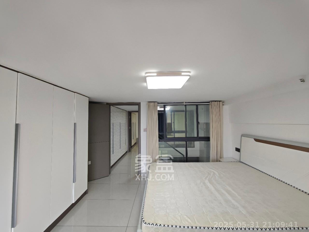 雅居乐新地  2室1厅1卫   1800.00元/月室内图