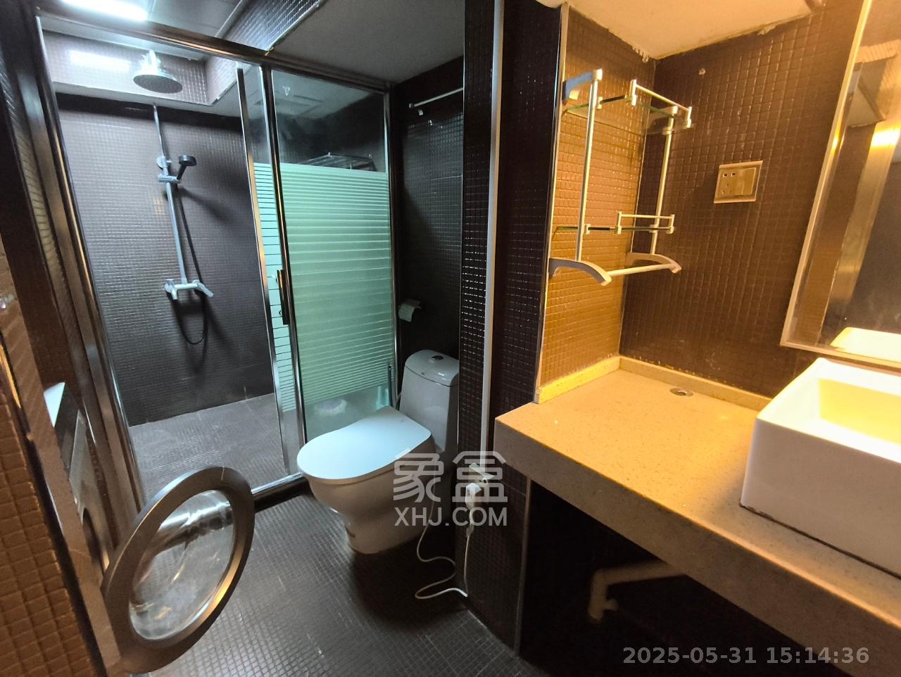 融圣国际  2室2厅1卫   2400.00元/月室内图