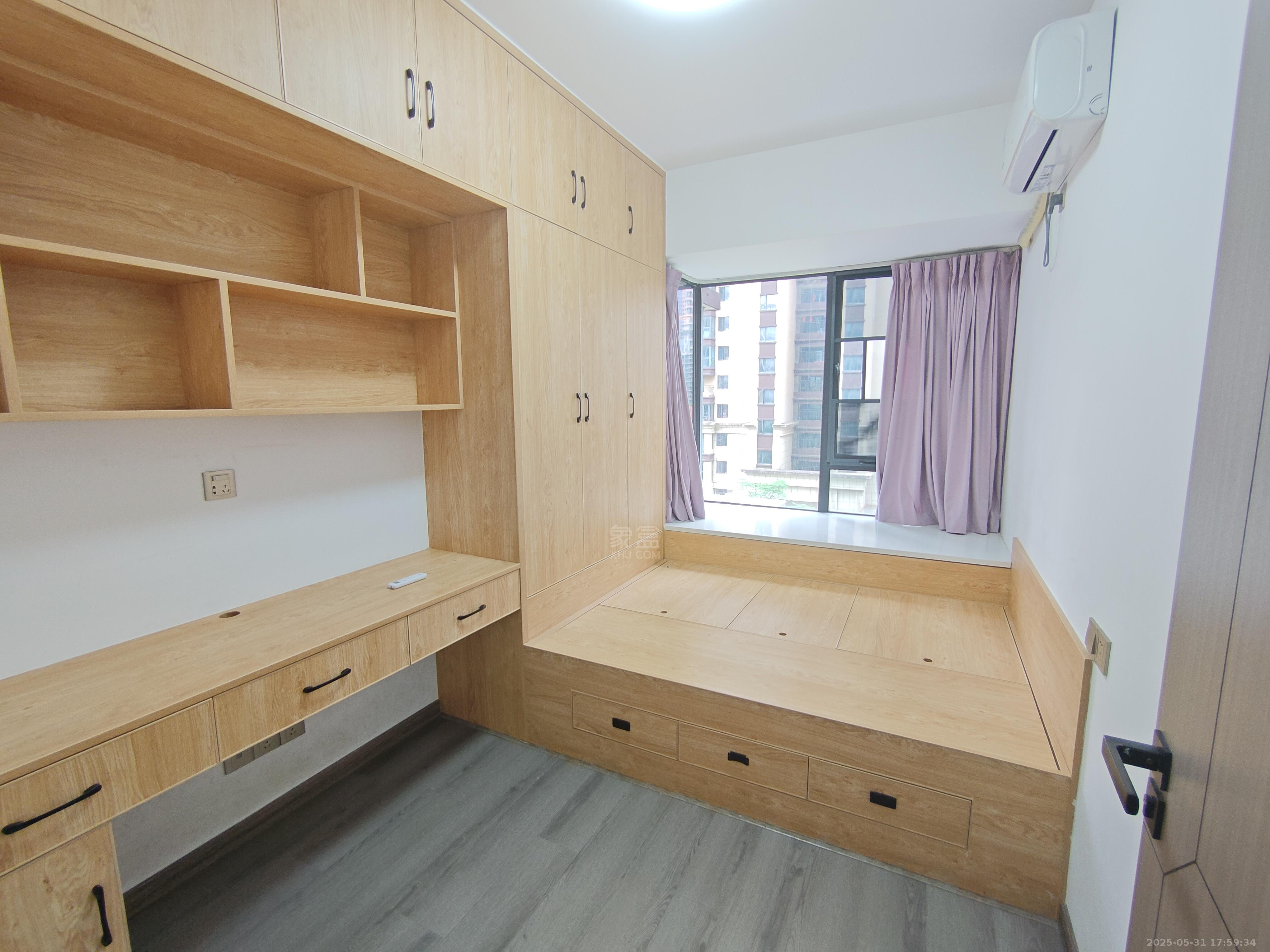 春藤小镇  3室2厅1卫   1800.00元/月室内图