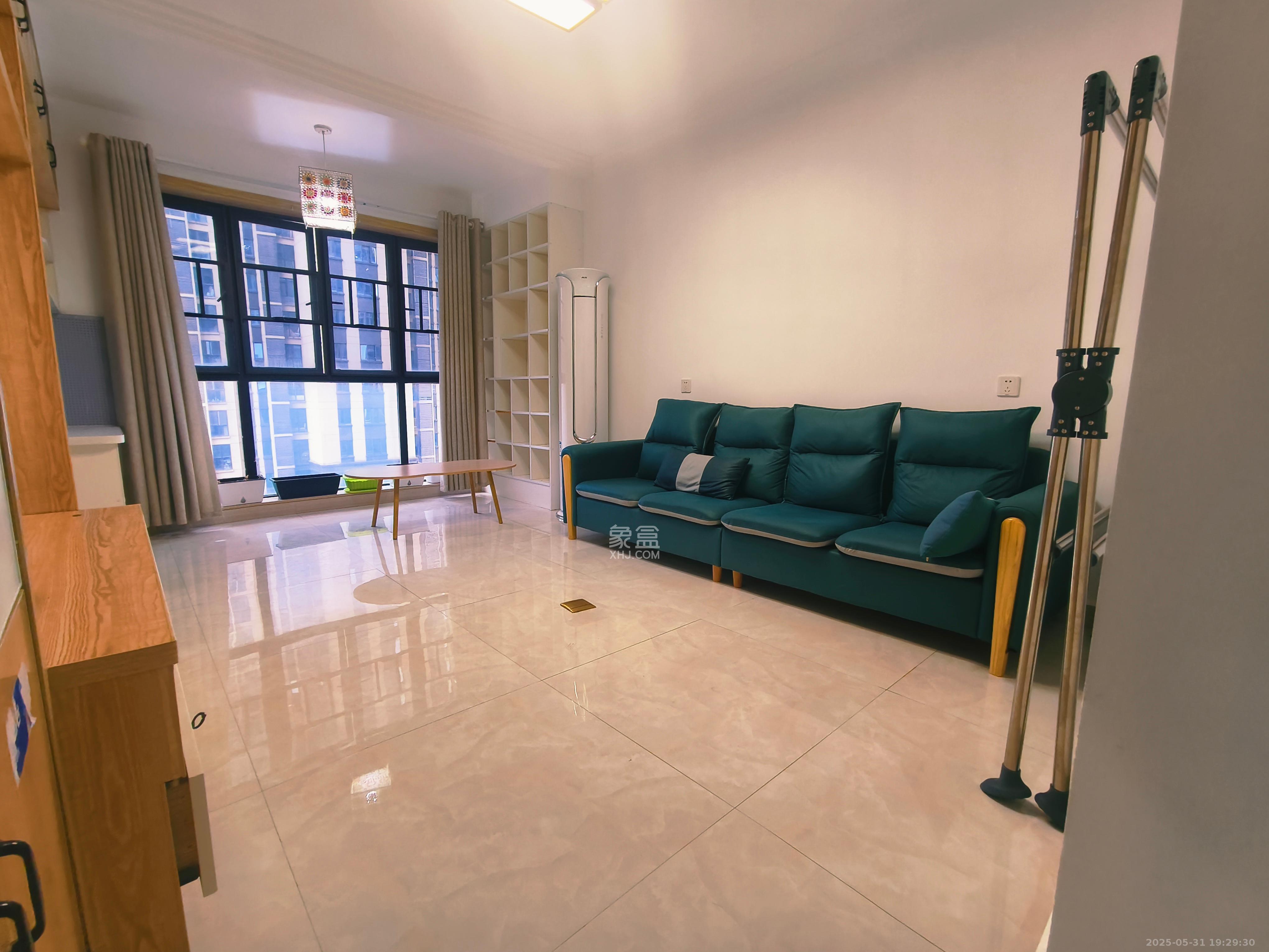 惟泽园  2室1厅1卫    2400.0元/月室内图