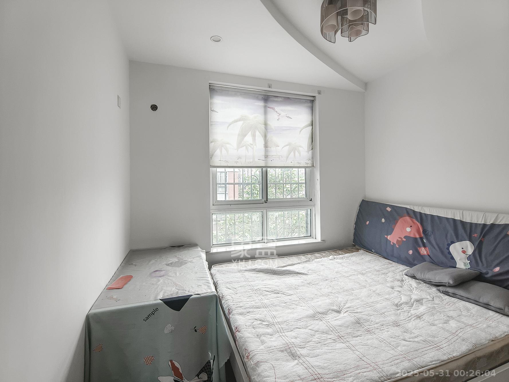 山水湾  3室2厅1卫    65.0万 山水湾  3室2厅1卫    65.0万卧室