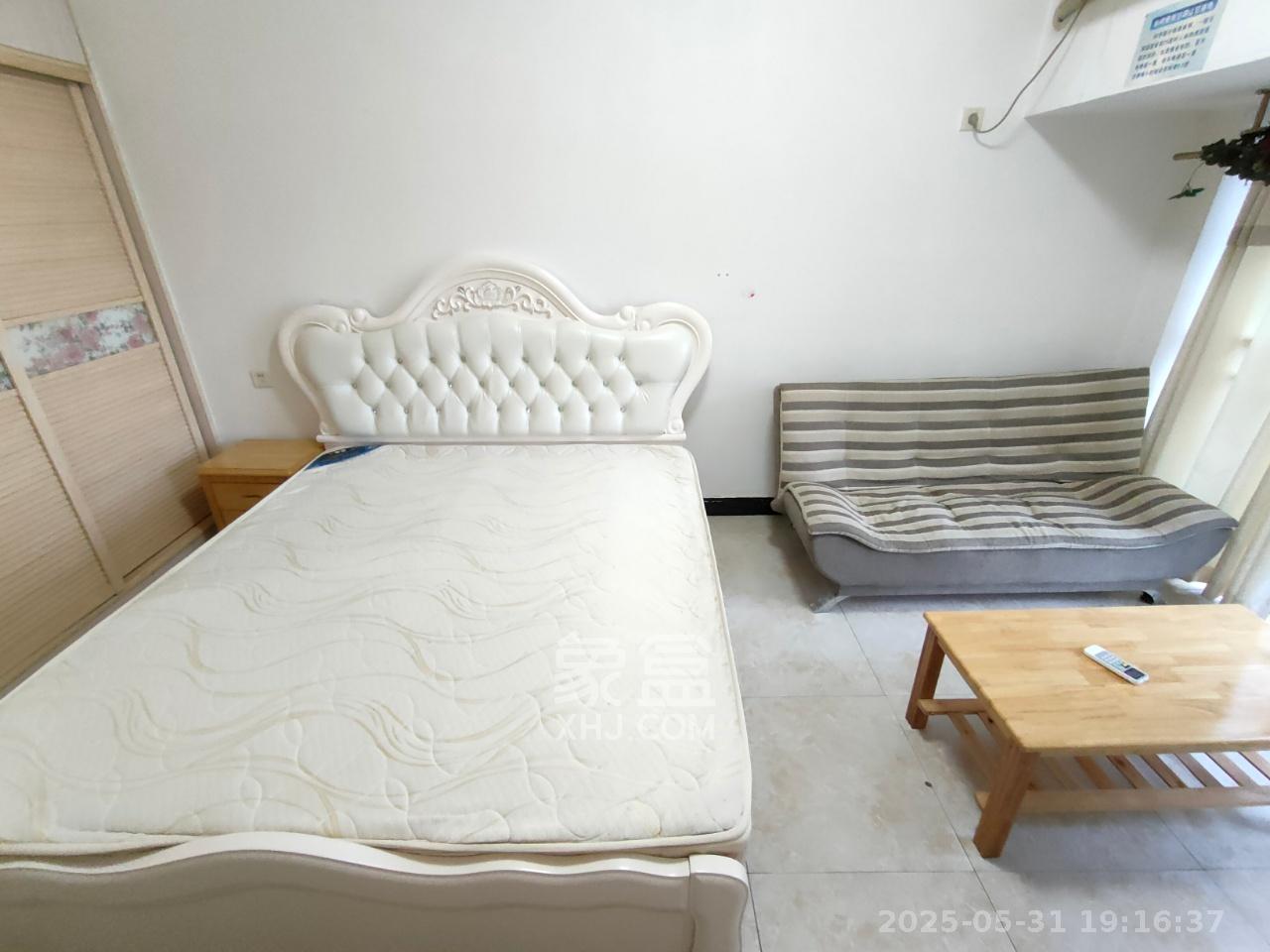 达美D6区  1室1厅1卫    1300.0元/月室内图