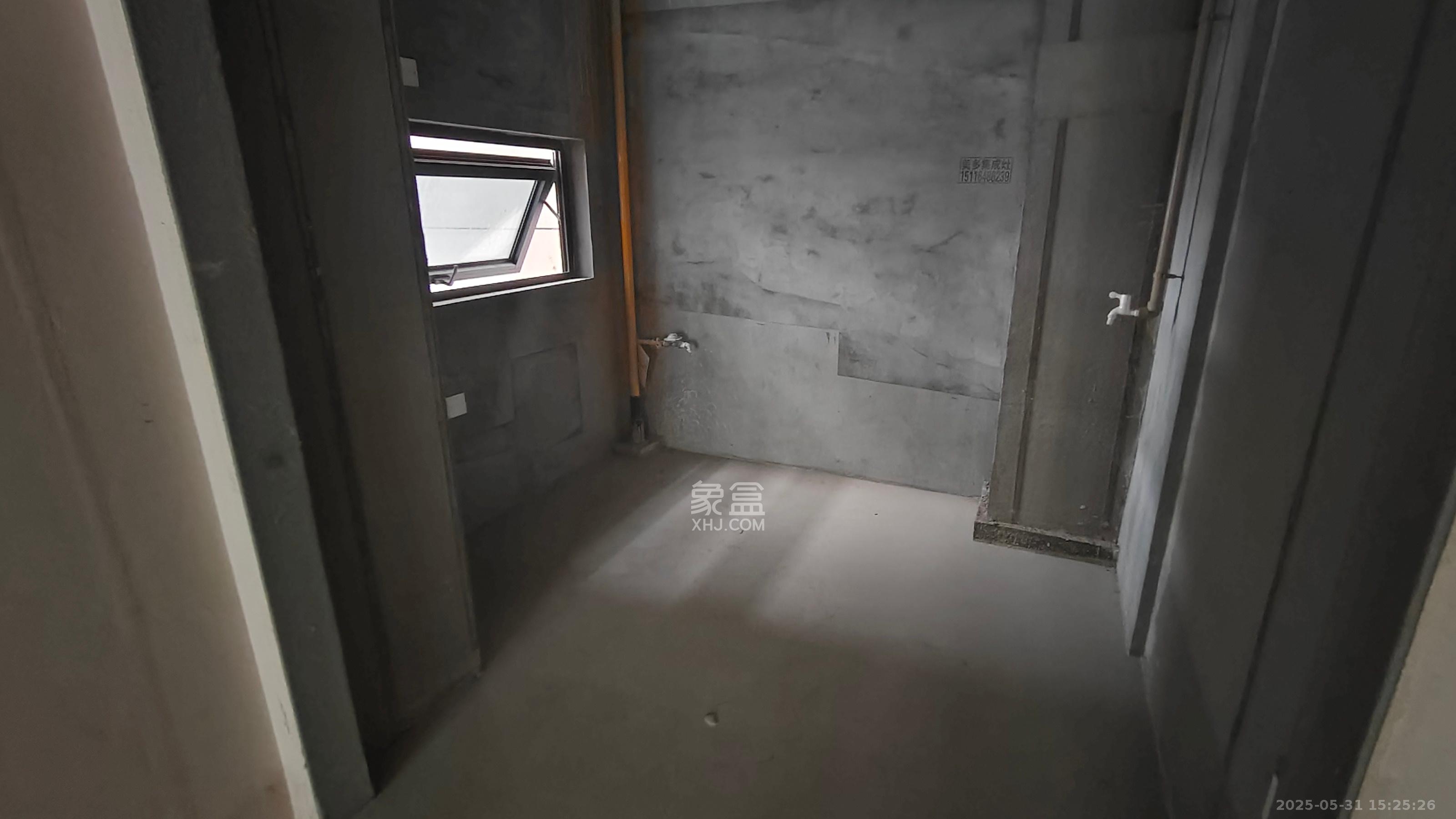 长沙北中心保利时代F区  3室2厅2卫    1000.0元/月 长沙北中心保利时代F区  3室2厅2卫    1000.0元/月室内图