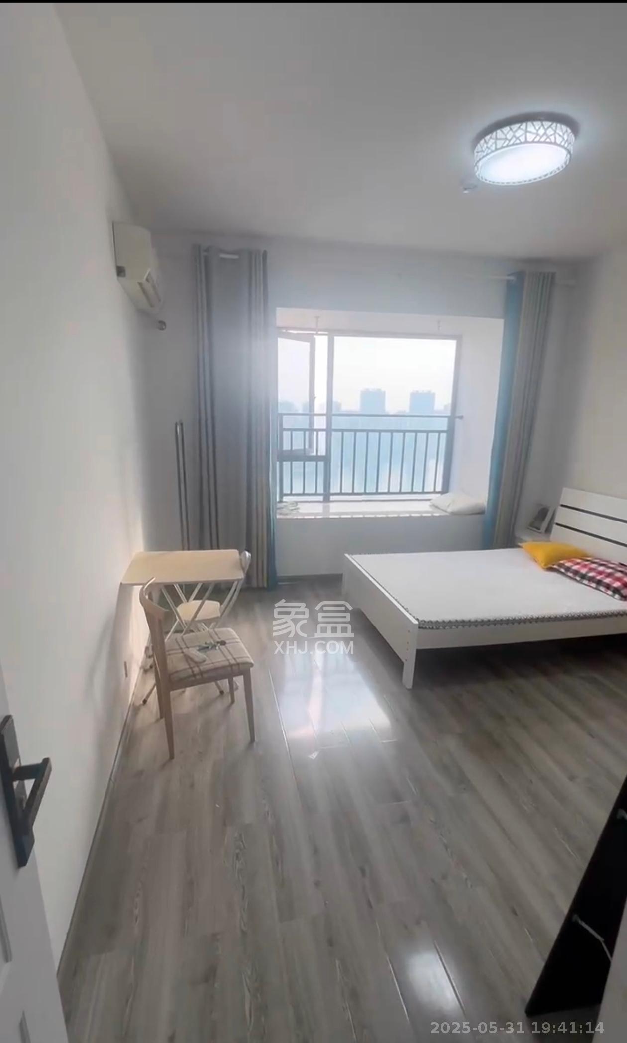 中建梅溪湖中心  1室0厅0卫   1000.00元/月
