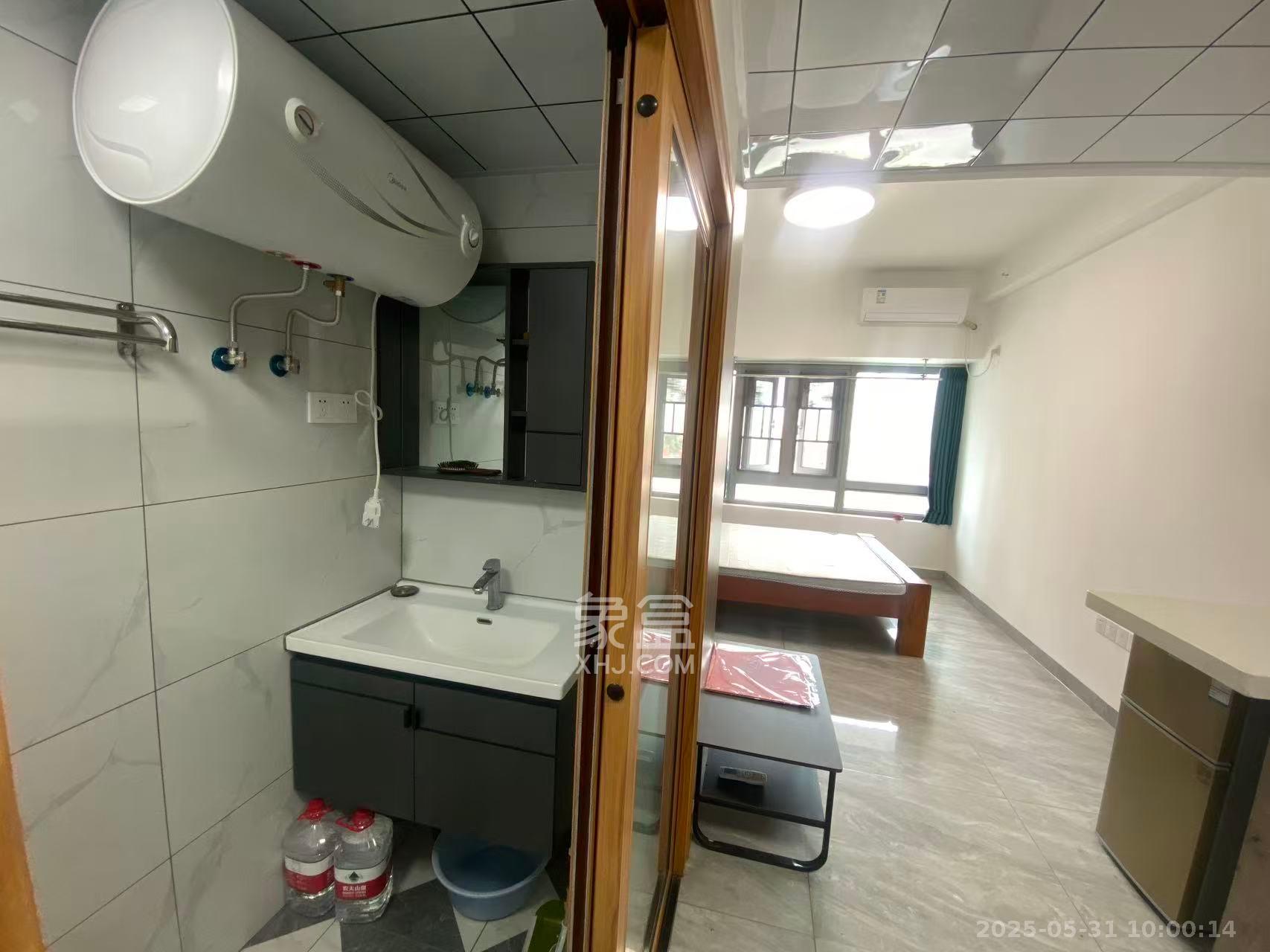 保利天禧EF区  1室1厅1卫    1700.0元/月 保利天禧EF区  1室1厅1卫    1700.0元/月