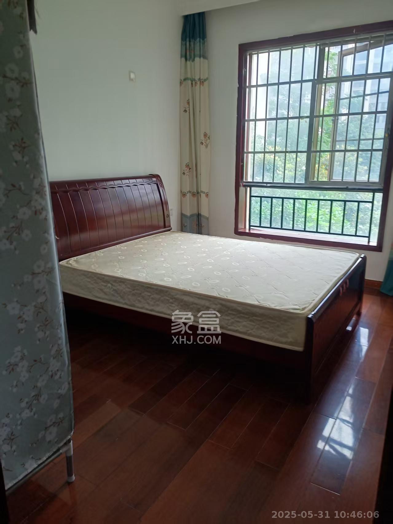 卓越蔚蓝海岸二期 3室2厅2卫 3300.0元/月 卓越蔚蓝海岸二期 3室2厅2卫 3300.0元/月室内图