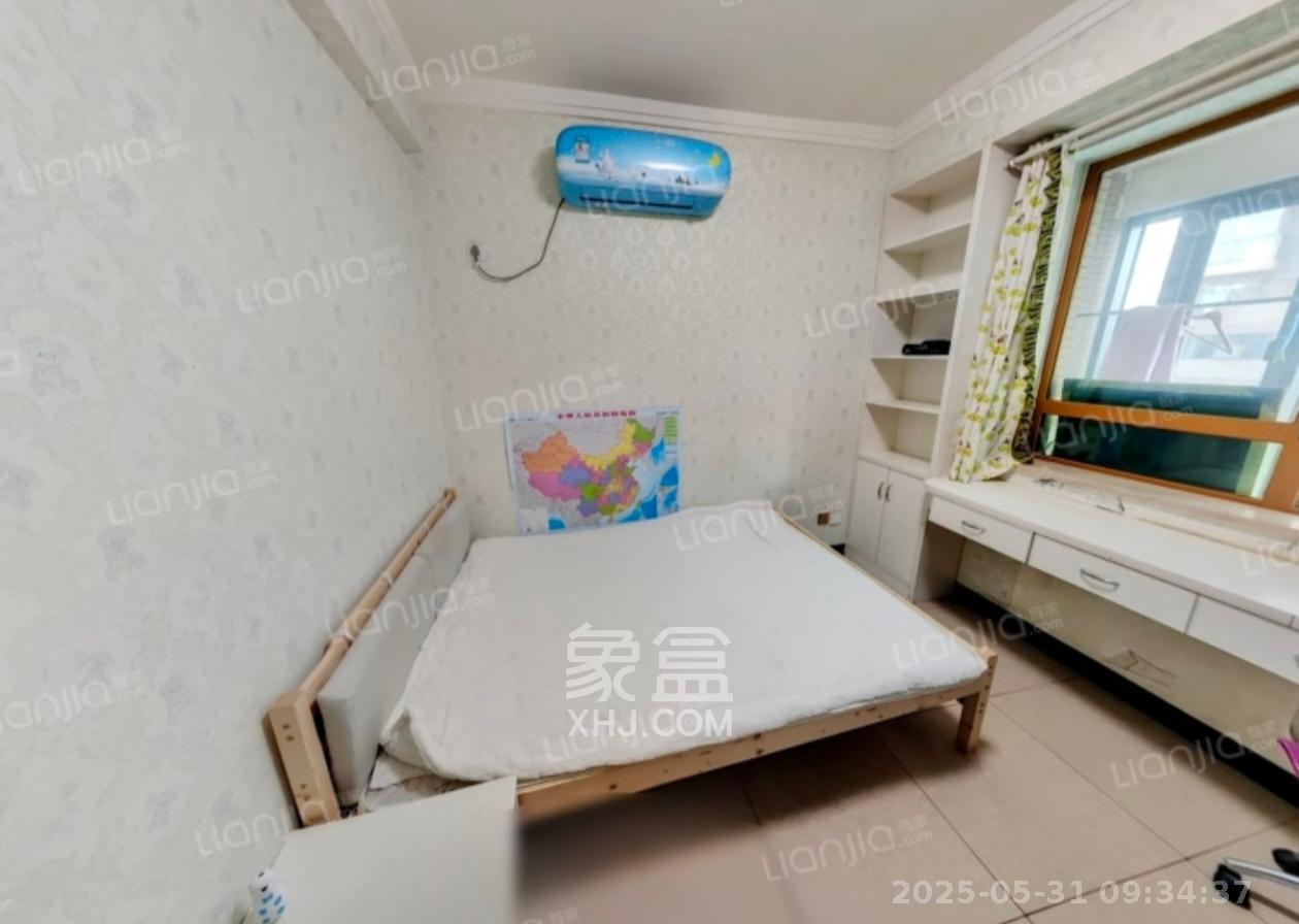 天健芙蓉盛世一期  3室2厅2卫   3300.00元/月室内图