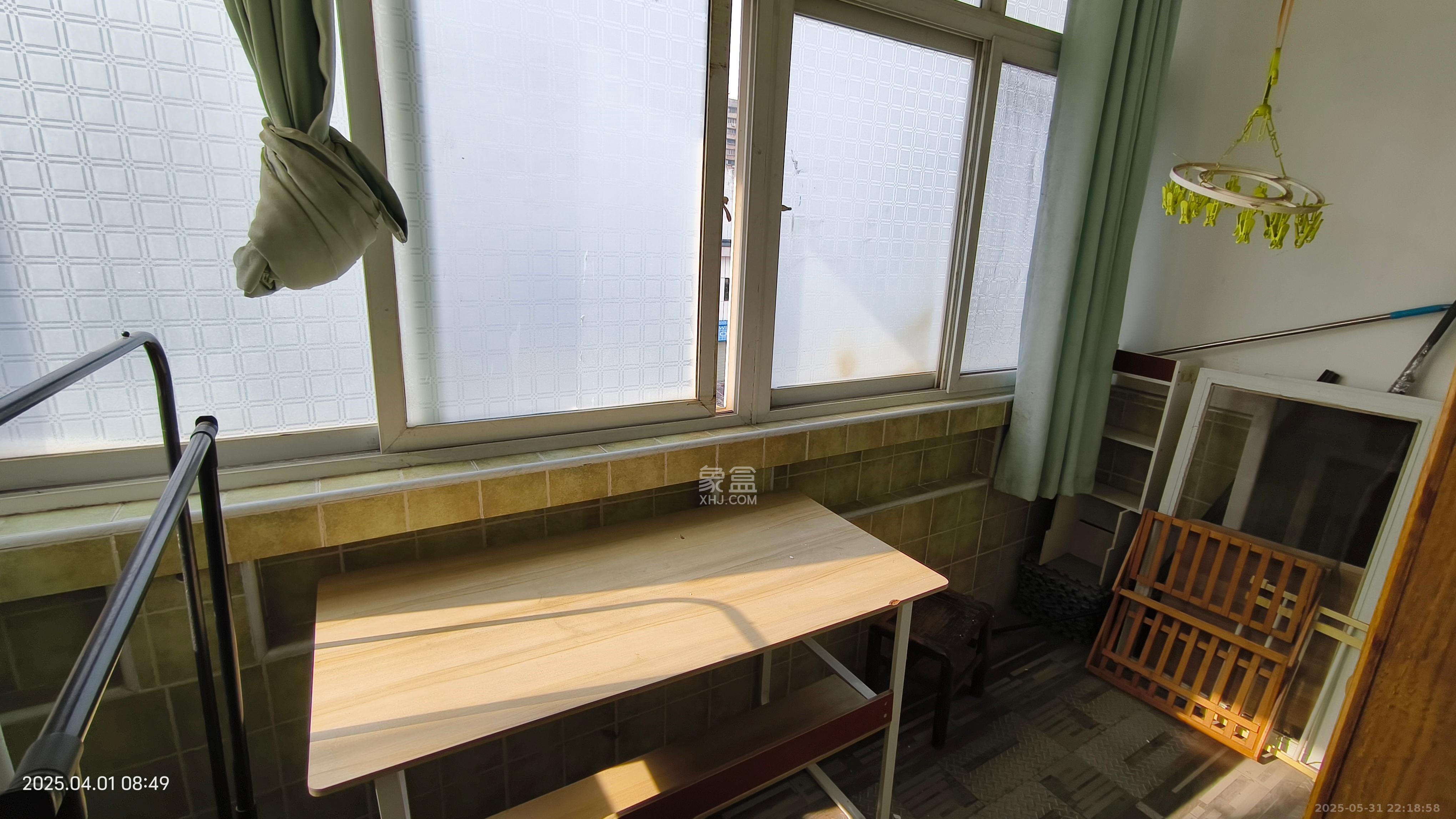 曹家坡橡鞋小区  2室1厅1卫   1300.00元/月室内图
