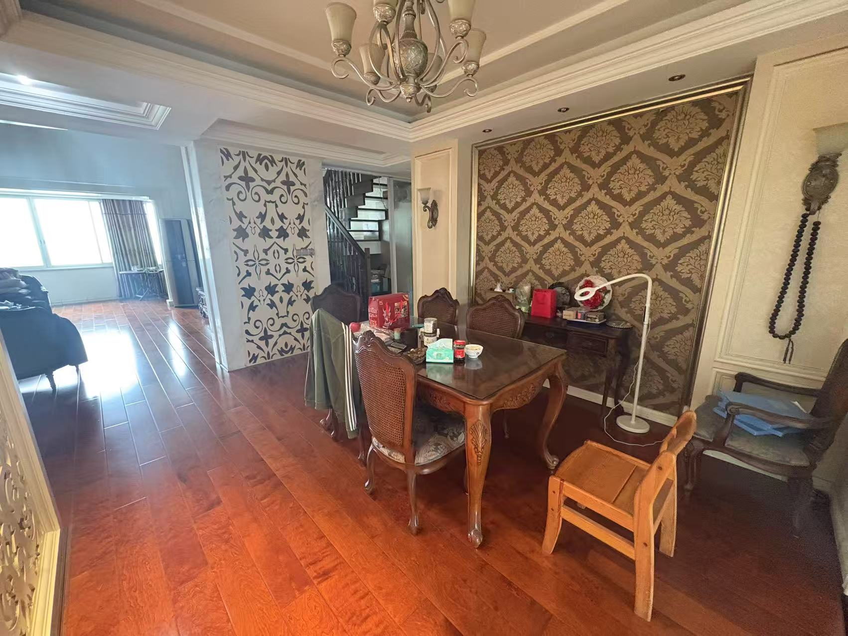 湘滨逸墅 5室2厅2卫 83.80万 湘滨逸墅 5室2厅2卫 83.80万室内图