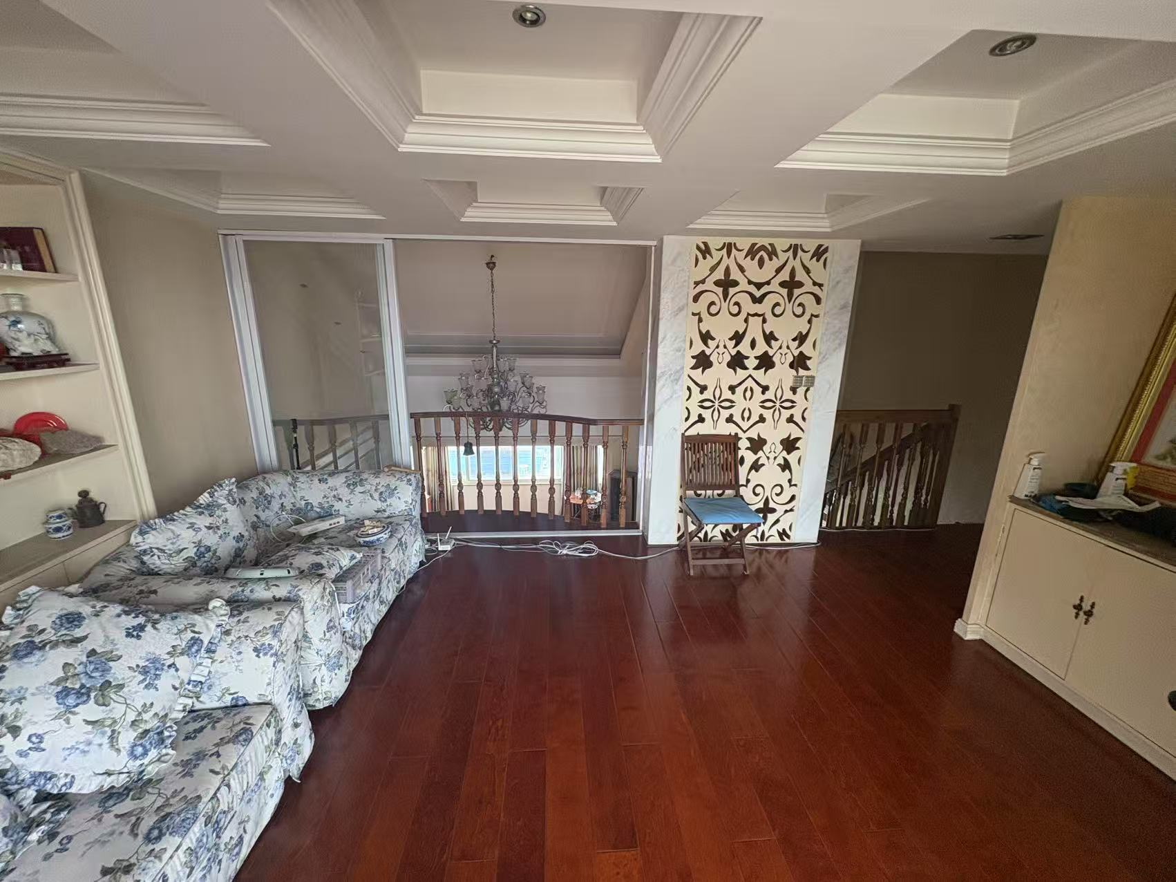 湘滨逸墅 5室2厅2卫 83.80万 湘滨逸墅 5室2厅2卫 83.80万室内图