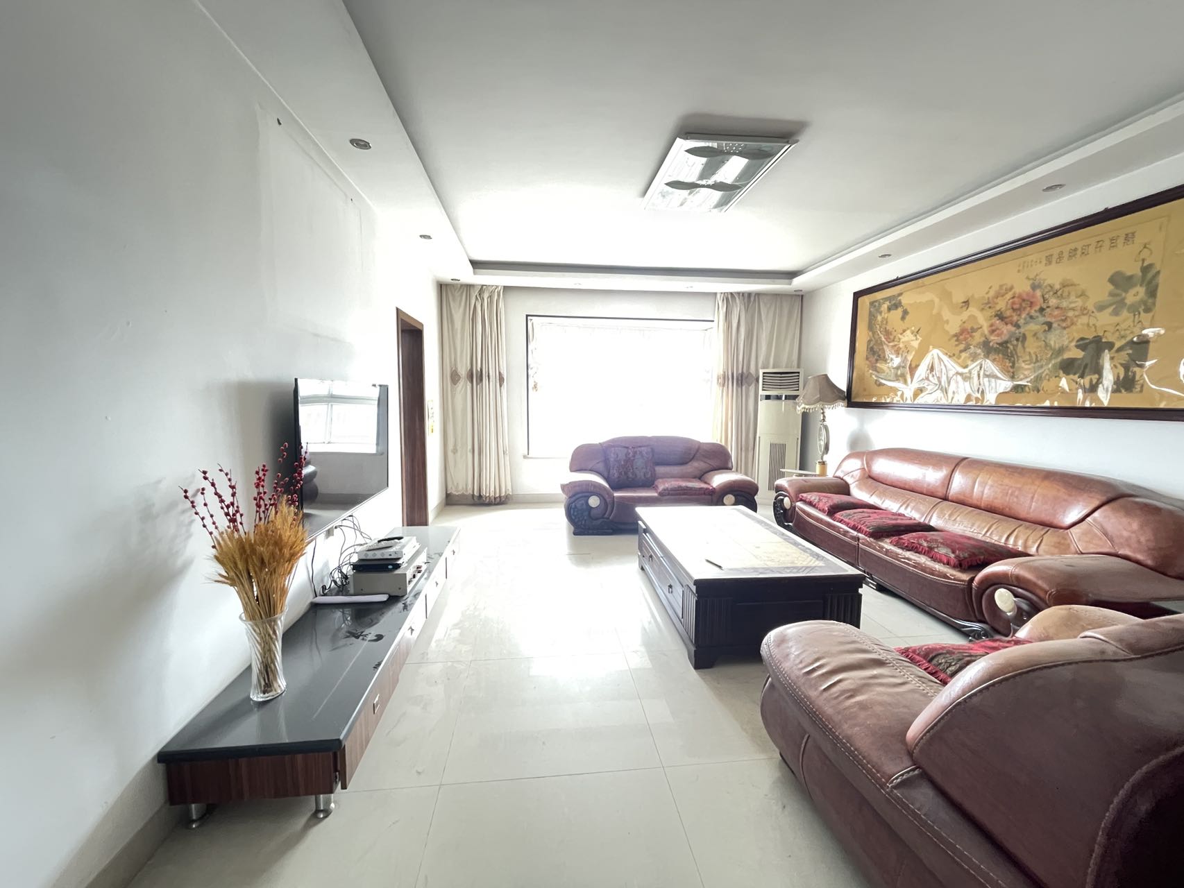 神农小区 3室2厅2卫 66.0万 神农小区 3室2厅2卫 66.0万室内图