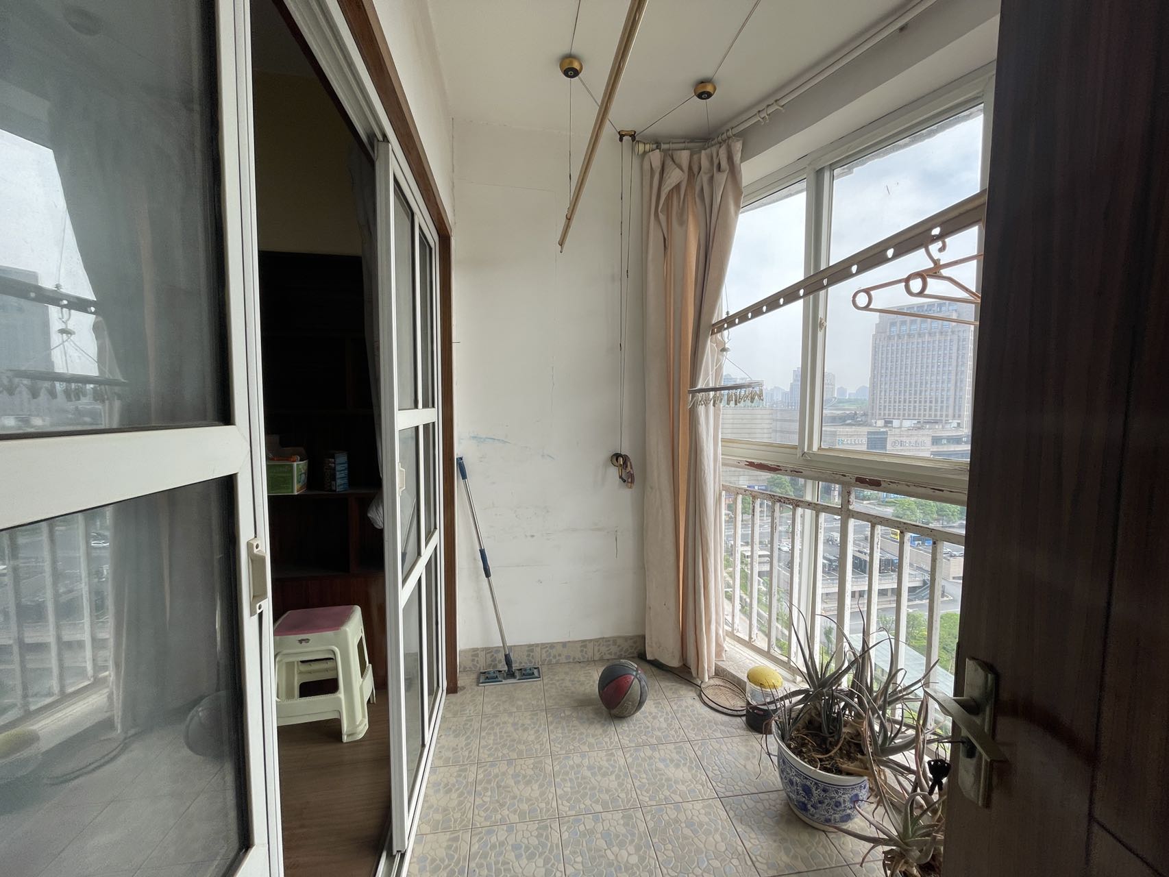 神农小区 3室2厅2卫 66.0万 神农小区 3室2厅2卫 66.0万室内图