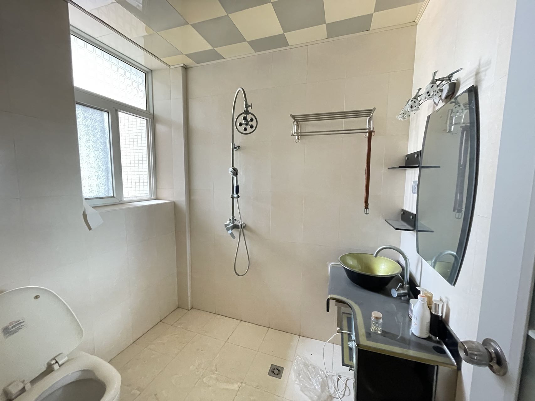 神农小区 3室2厅2卫 66.0万 神农小区 3室2厅2卫 66.0万室内图