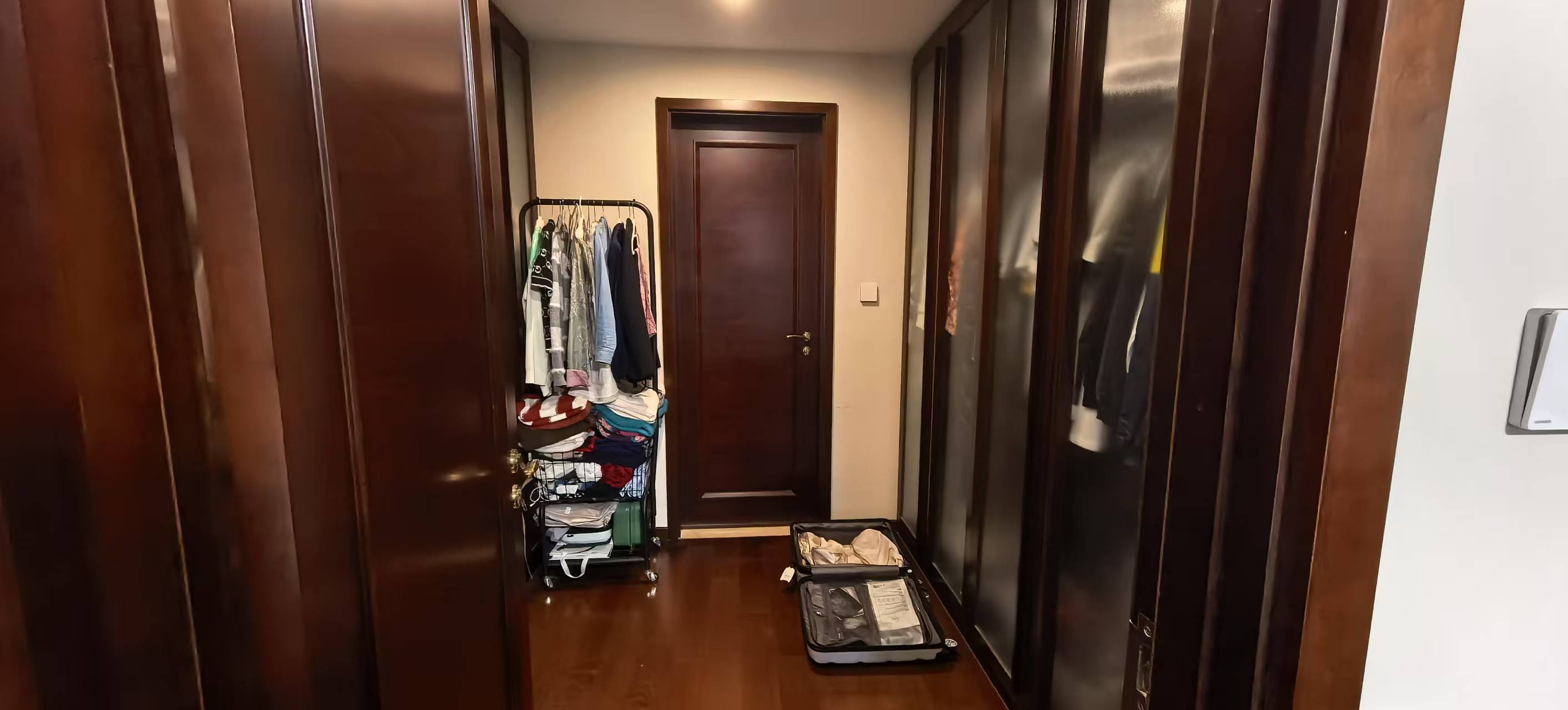 晋合湘水湾二期 4室4厅3卫 310.0万 晋合湘水湾二期 4室4厅3卫 310.0万室内图