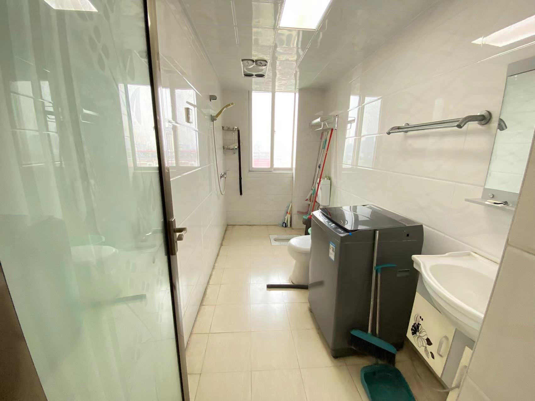 康馨佳园 3室2厅2卫 49.8万 康馨佳园 3室2厅2卫 49.8万室内图