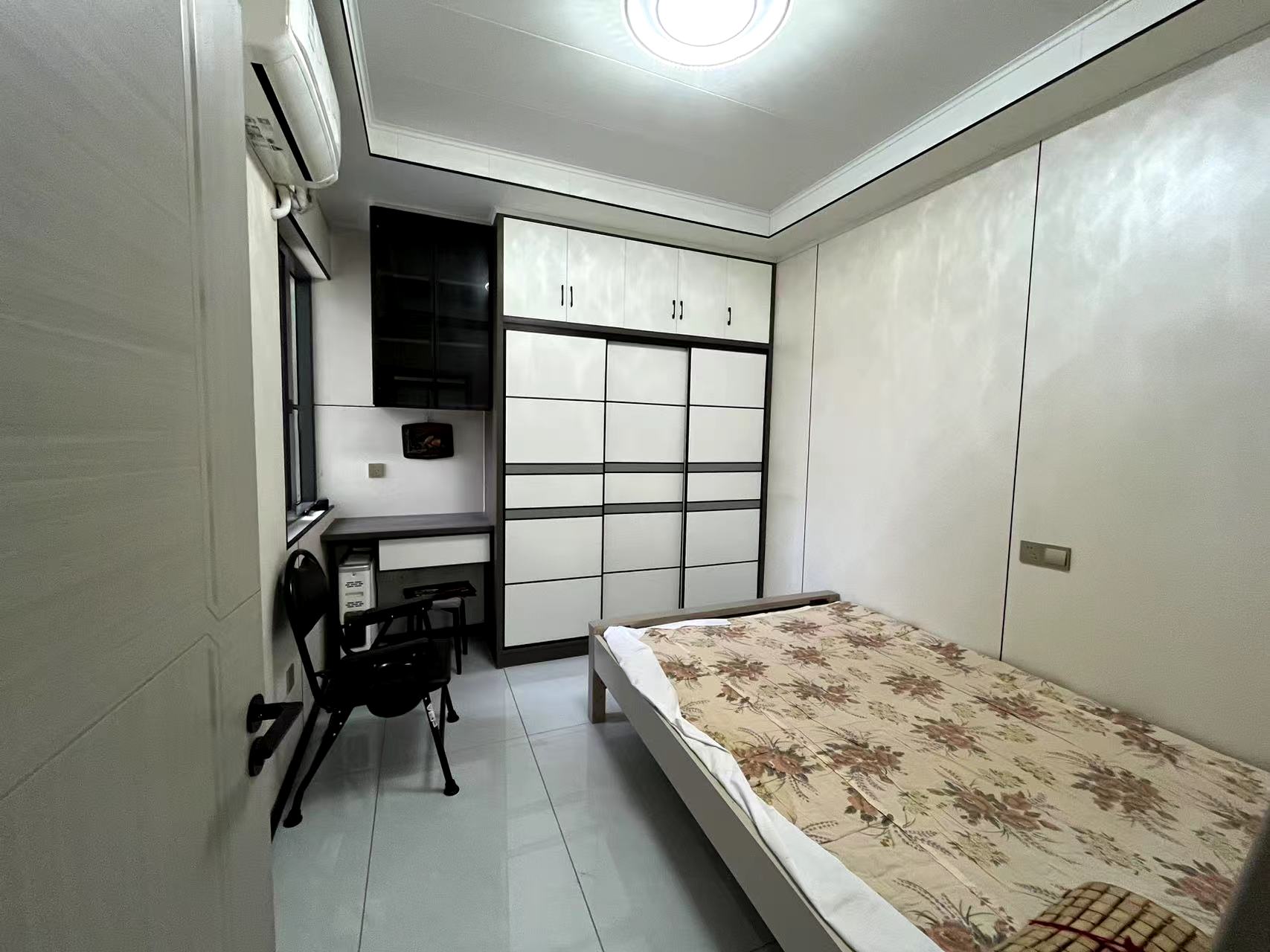 泰山一号  2室1厅1卫    45.0万 泰山一号  2室1厅1卫    45.0万室内图