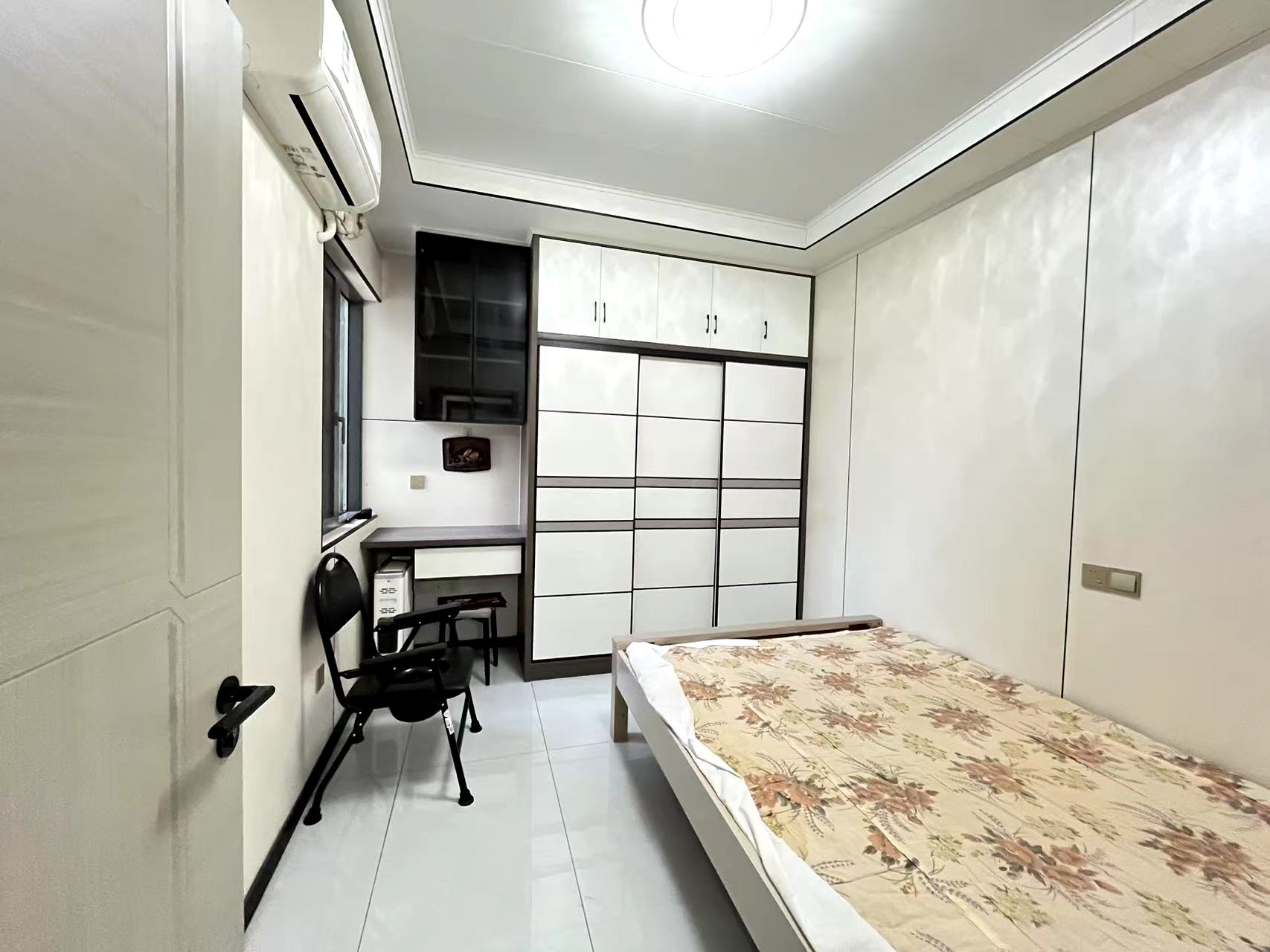 泰山一号  2室1厅1卫    45.0万 泰山一号  2室1厅1卫    45.0万室内图