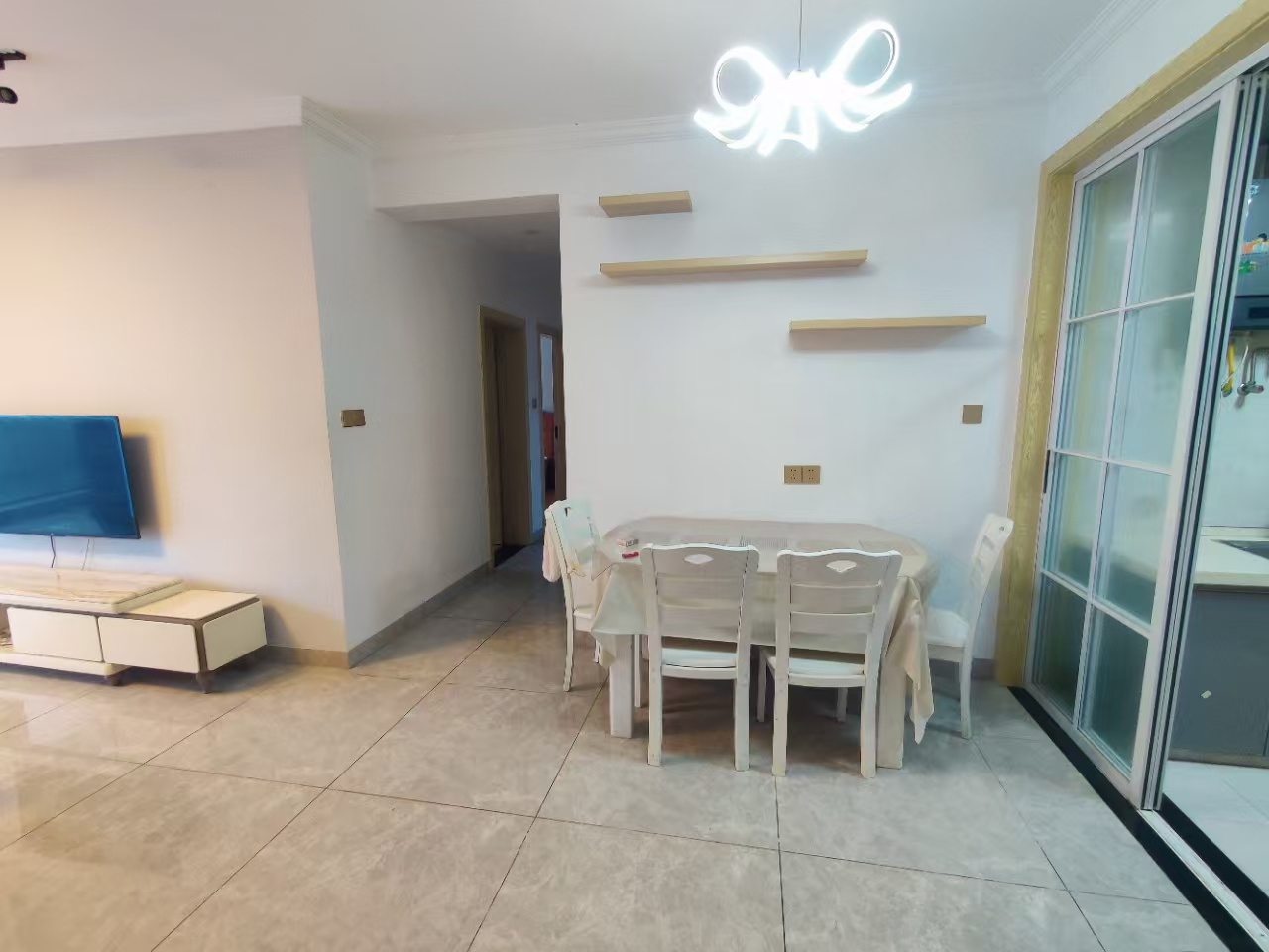 春藤小镇 3室2厅1卫 72.8万 春藤小镇 3室2厅1卫 72.8万室内图