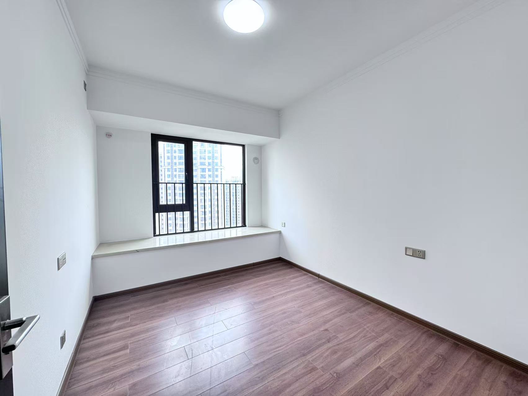 美的檀府 4室2厅0卫 66.0万 美的檀府 4室2厅0卫 66.0万室内图