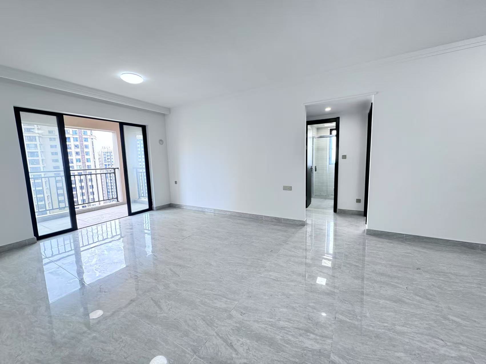 美的檀府 4室2厅0卫 66.0万 美的檀府 4室2厅0卫 66.0万室内图