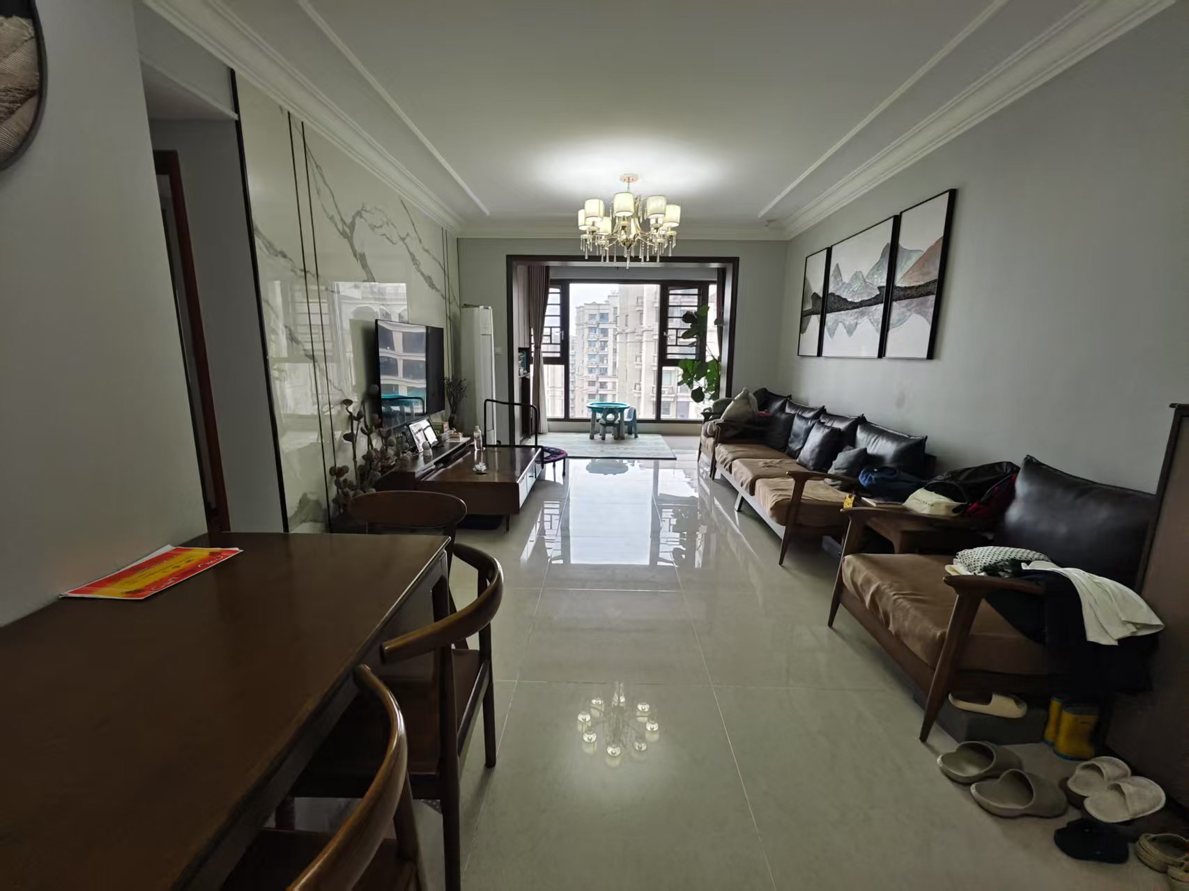 恒大华府 3室2厅2卫 88.0万 恒大华府 3室2厅2卫 88.0万室内图