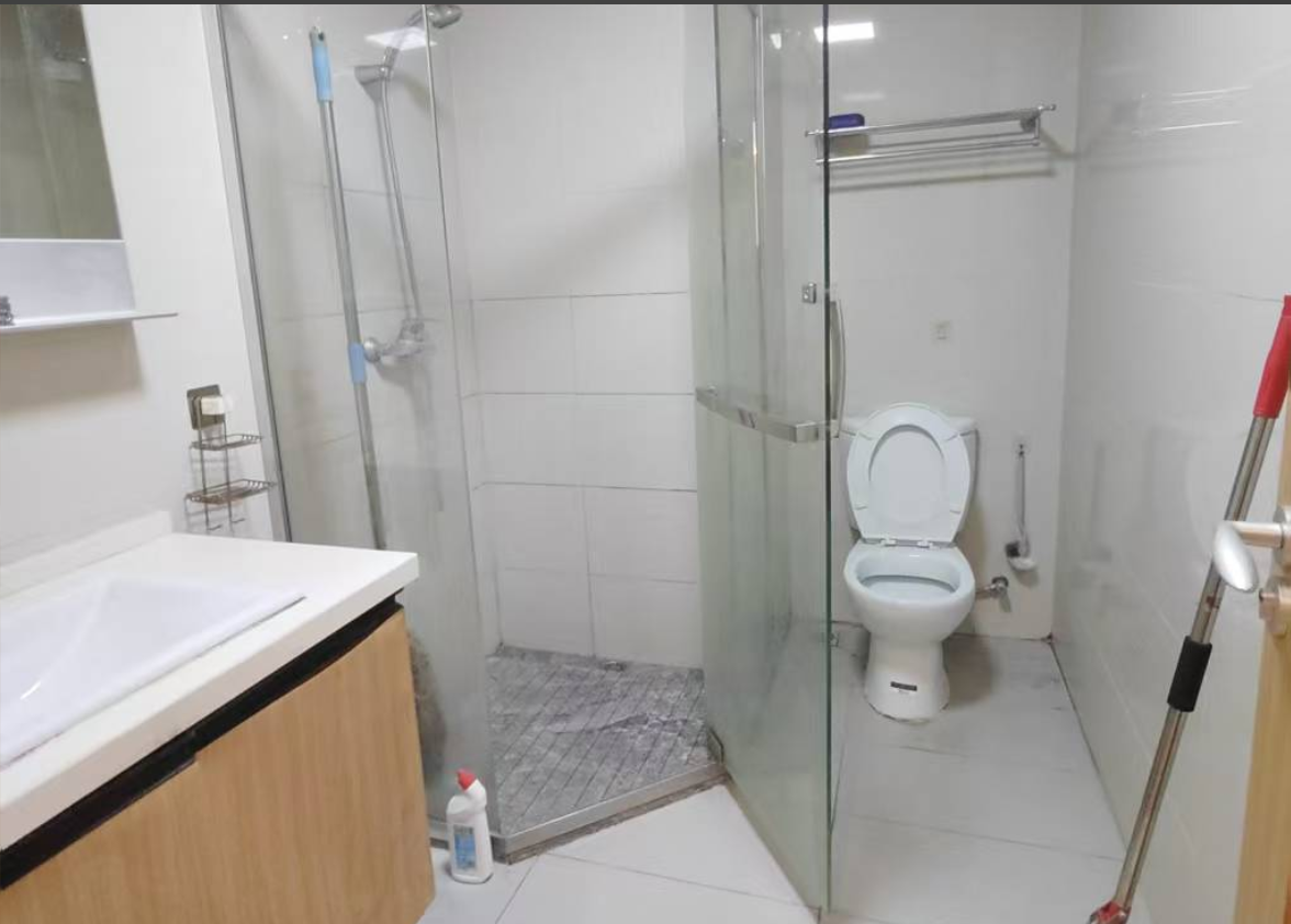 中泰财富湘江 1室1厅1卫 25.0万 中泰财富湘江 1室1厅1卫 25.0万室内图