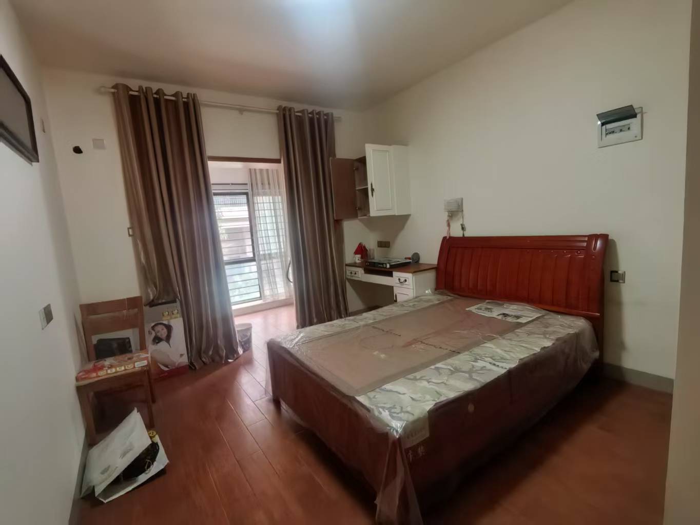 嘉盛华府 4室2厅3卫 89.8万 嘉盛华府 4室2厅3卫 89.8万室内图