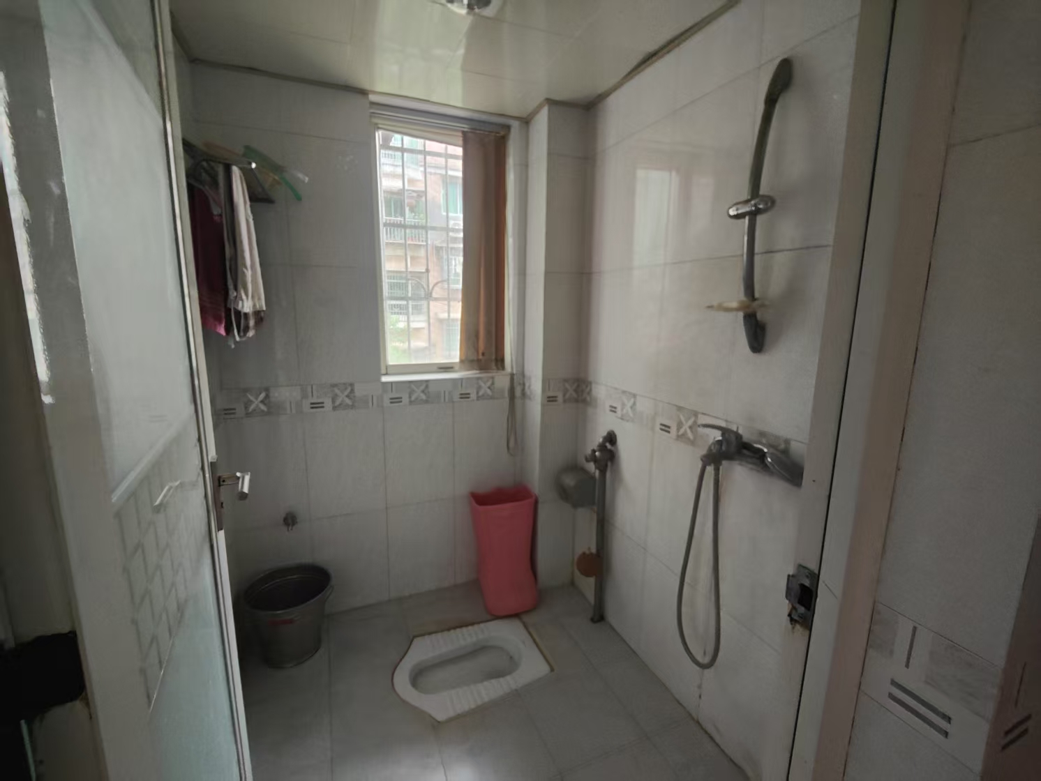 天台小区 4室2厅2卫 55.0万 天台小区 4室2厅2卫 55.0万室内图