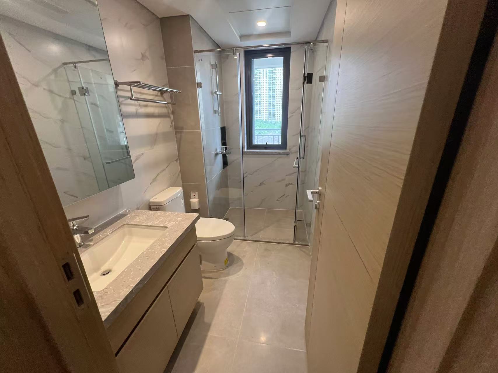 晋合湘水湾七期 4室2厅2卫 97.0万 晋合湘水湾七期 4室2厅2卫 97.0万室内图