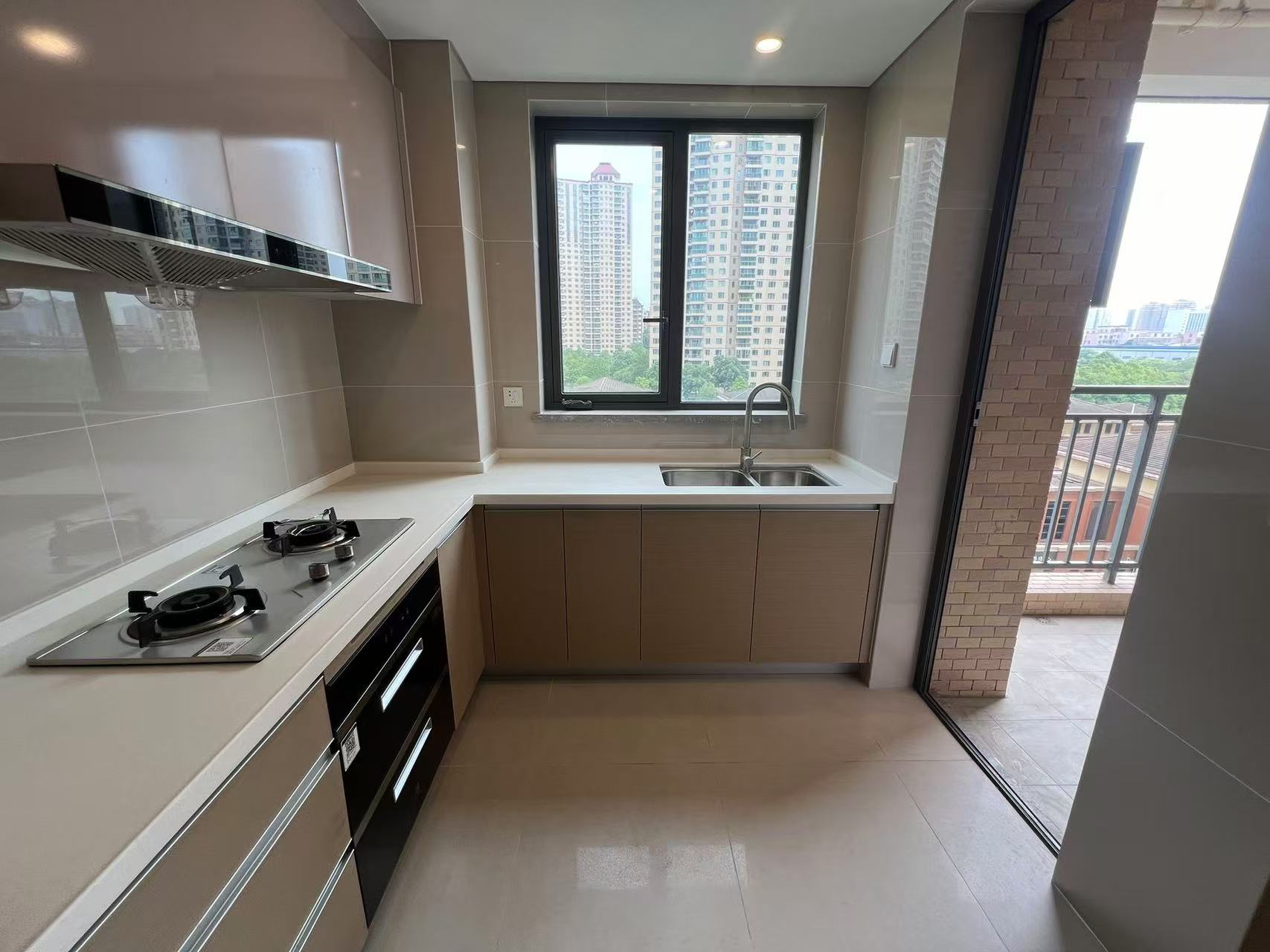 晋合湘水湾七期 4室2厅2卫 97.0万 晋合湘水湾七期 4室2厅2卫 97.0万室内图