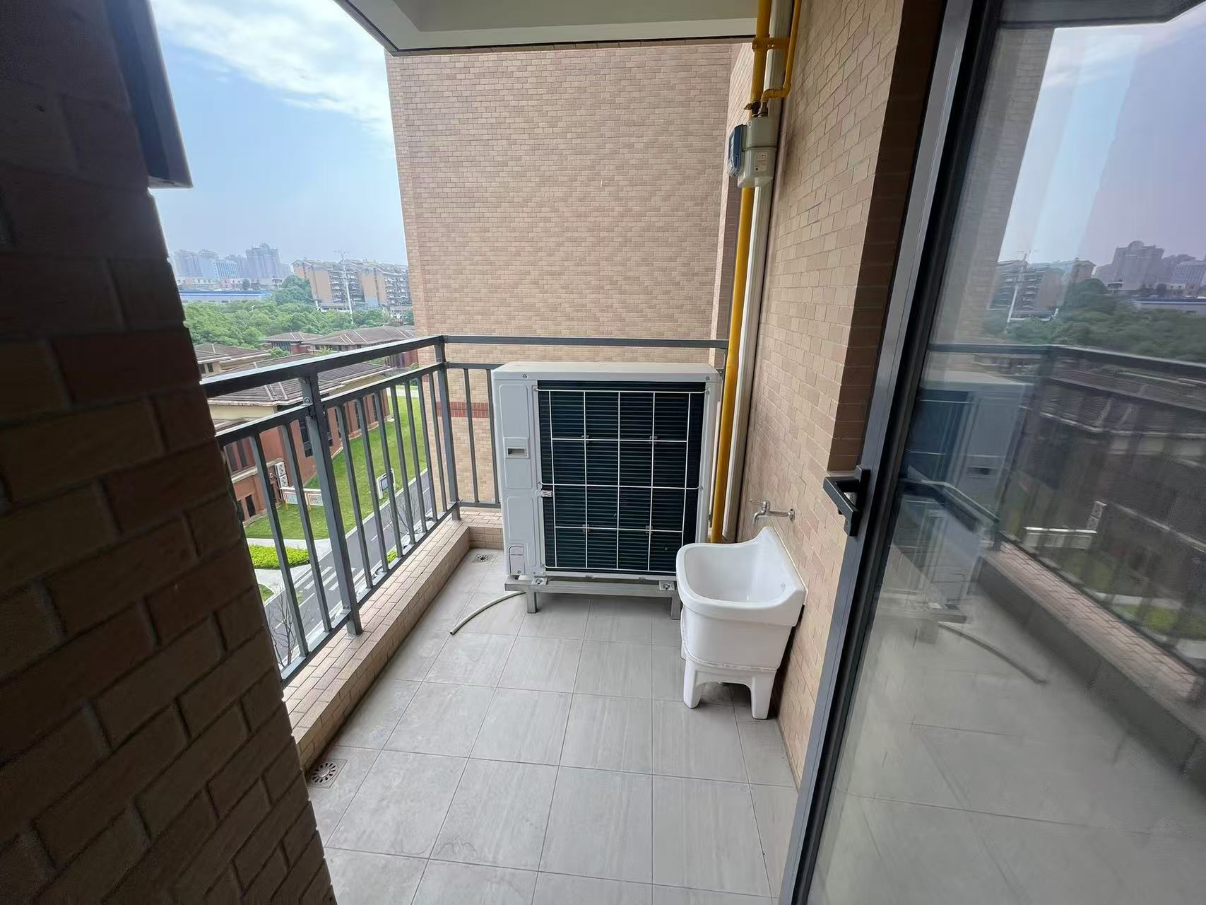 晋合湘水湾七期 4室2厅2卫 97.0万 晋合湘水湾七期 4室2厅2卫 97.0万室内图