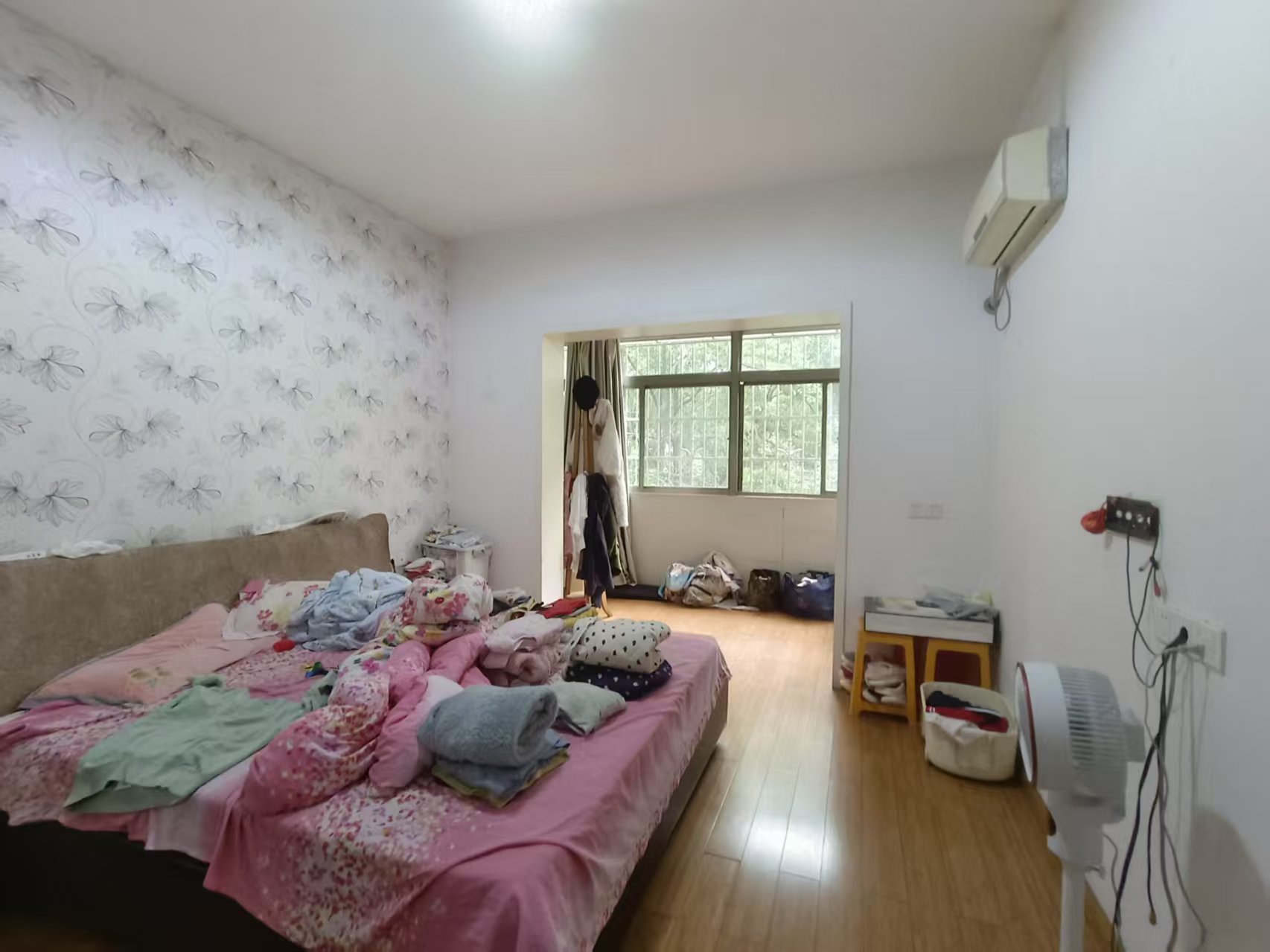 欣佳花园 4室2厅2卫 59.8万 欣佳花园 4室2厅2卫 59.8万室内图