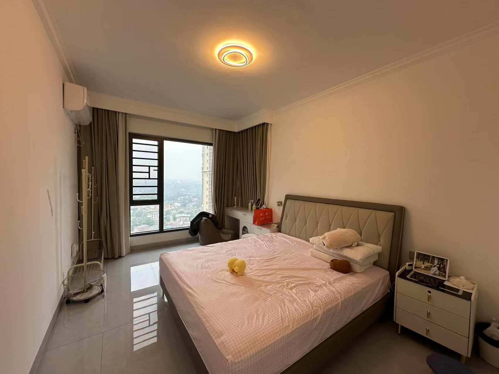 金轮津桥华府 4室2厅2卫 65.0万 金轮津桥华府 4室2厅2卫 65.0万室内图