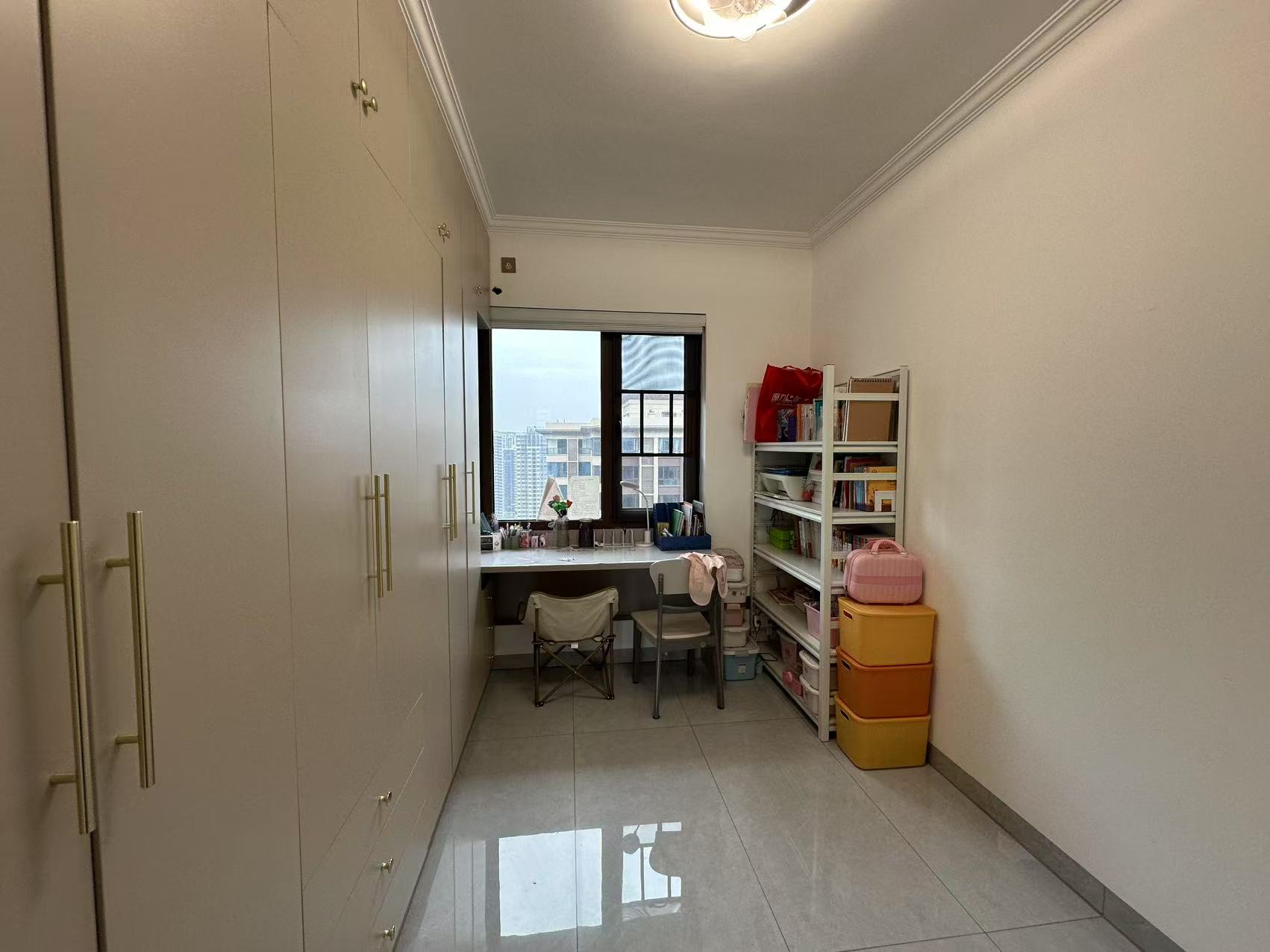 金轮津桥华府 4室2厅2卫 65.0万 金轮津桥华府 4室2厅2卫 65.0万室内图