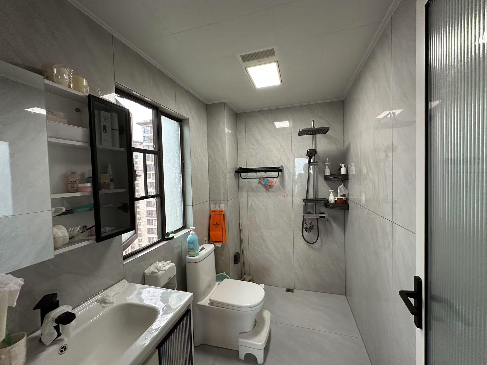 金轮津桥华府 4室2厅2卫 65.0万 金轮津桥华府 4室2厅2卫 65.0万室内图