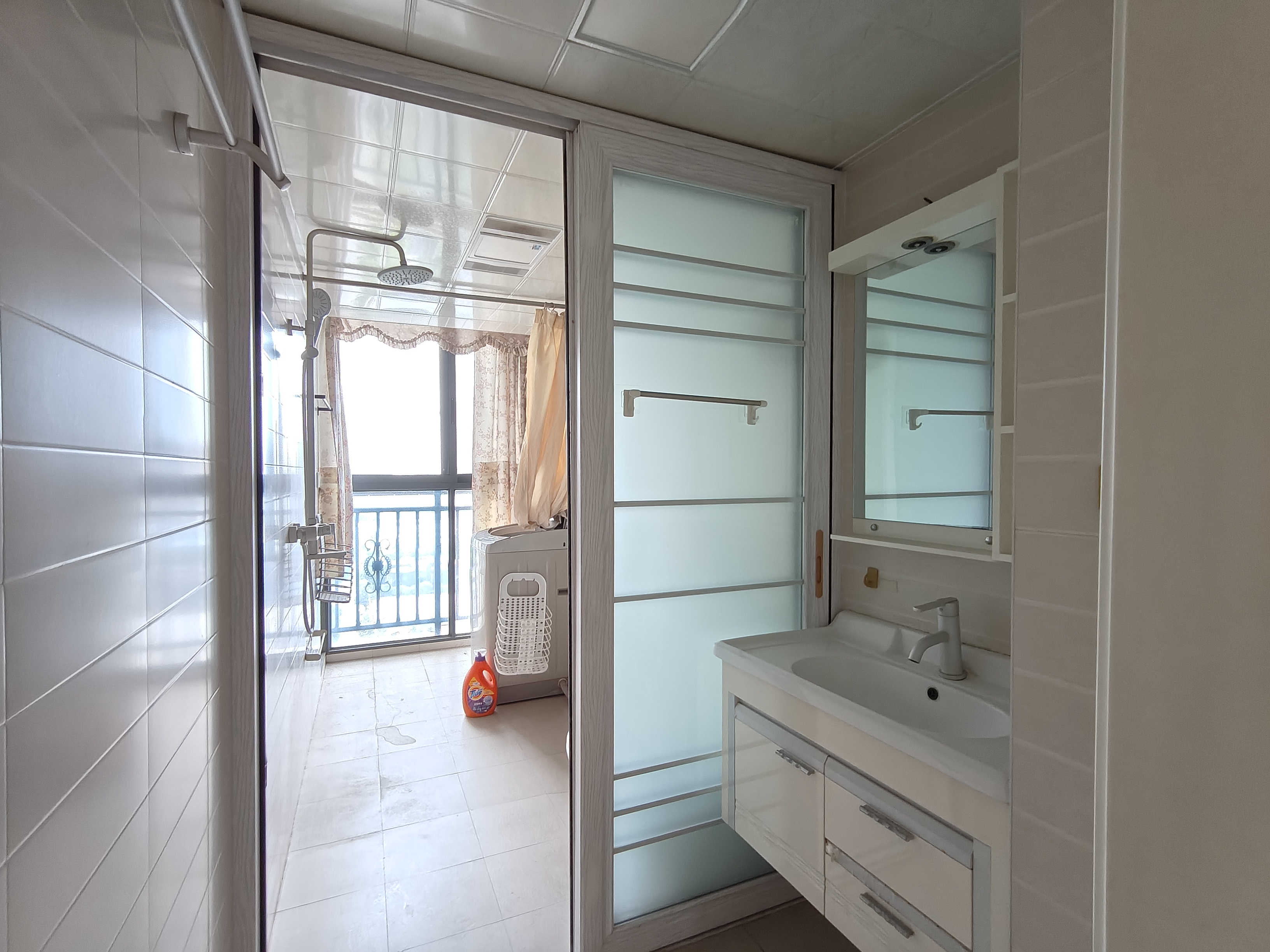 华晨御园 3室2厅2卫 95.0万 华晨御园 3室2厅2卫 95.0万室内图