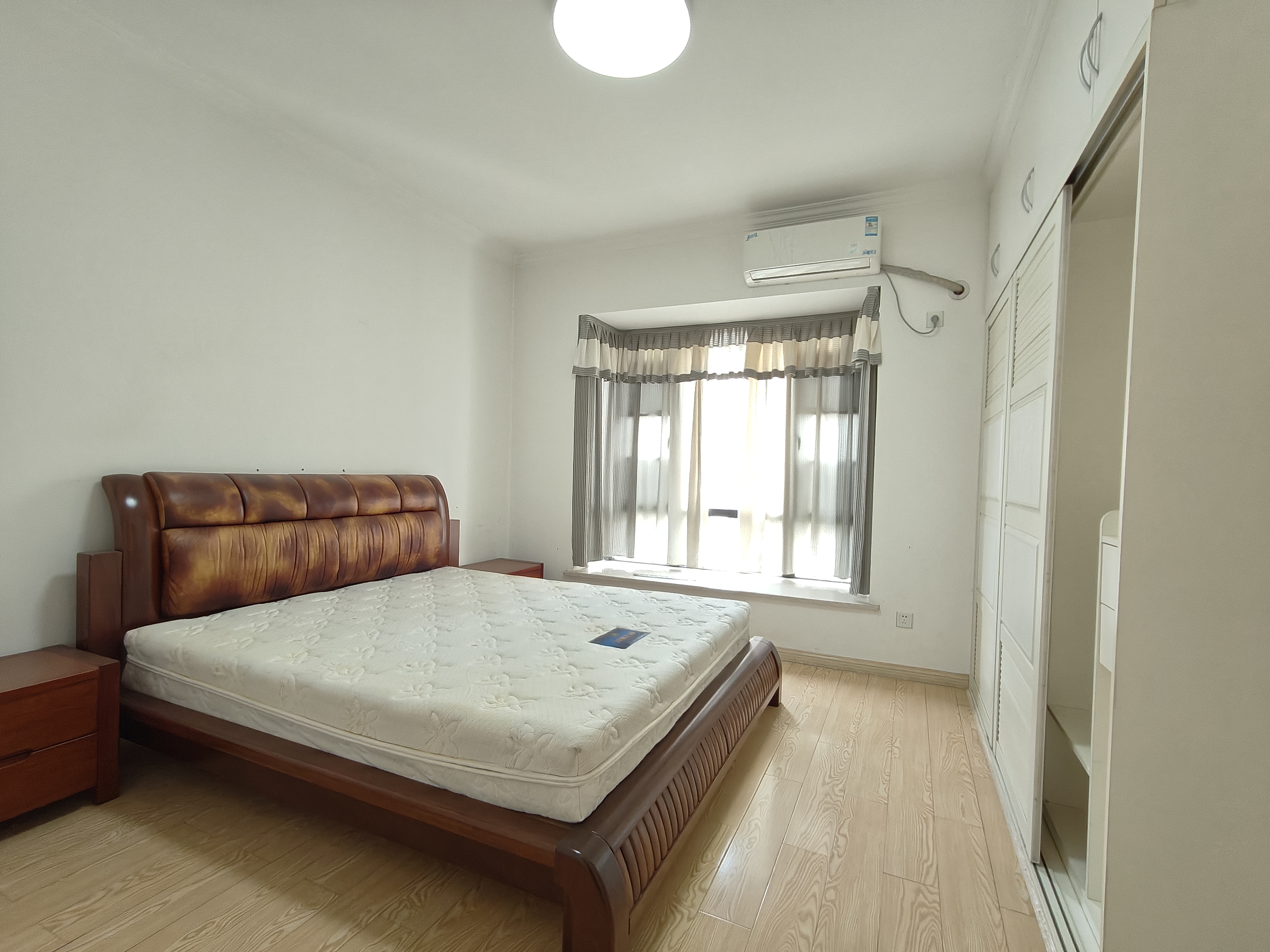 华晨御园 3室2厅2卫 95.0万 华晨御园 3室2厅2卫 95.0万室内图