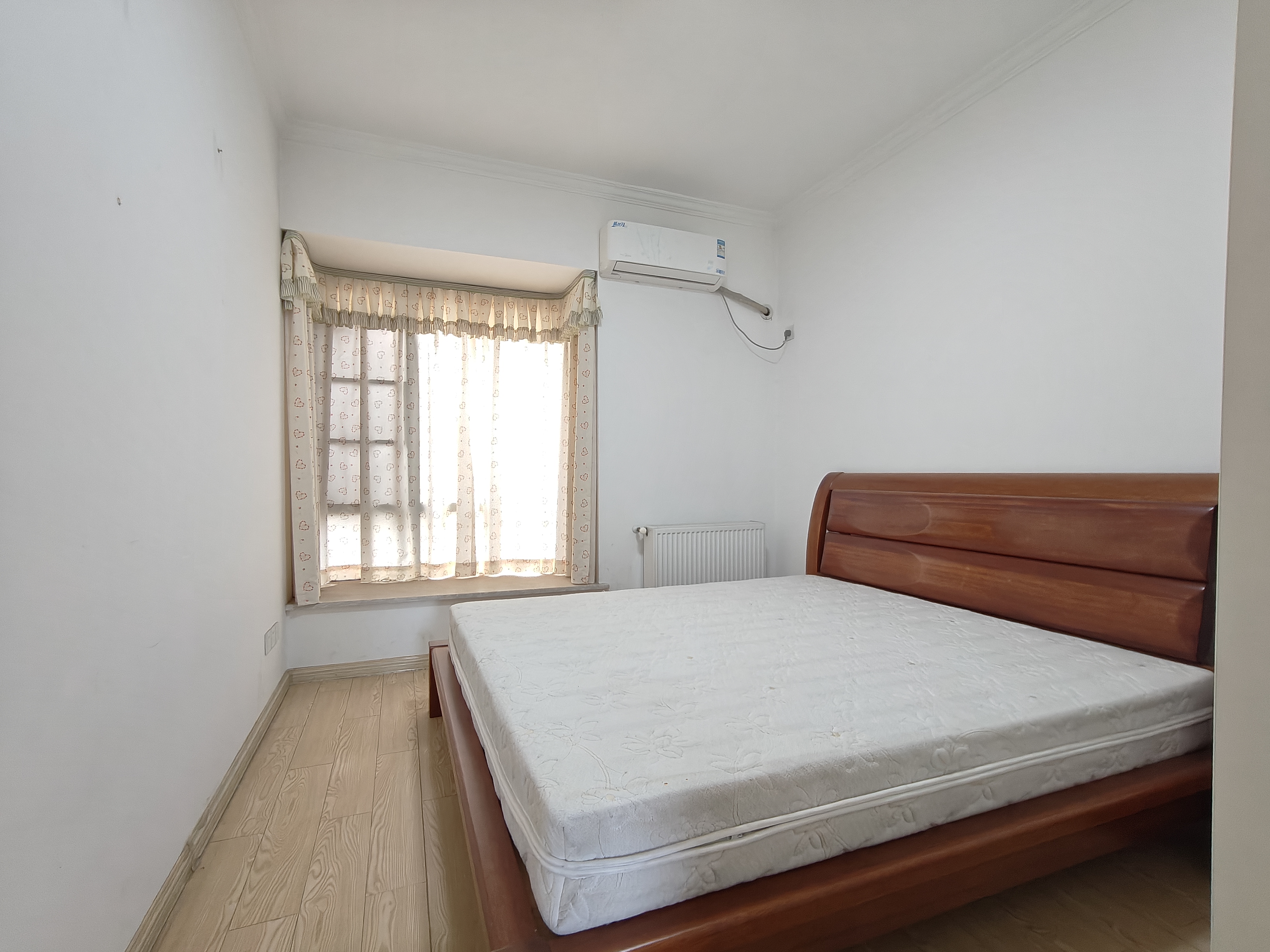 华晨御园 3室2厅2卫 95.0万 华晨御园 3室2厅2卫 95.0万室内图