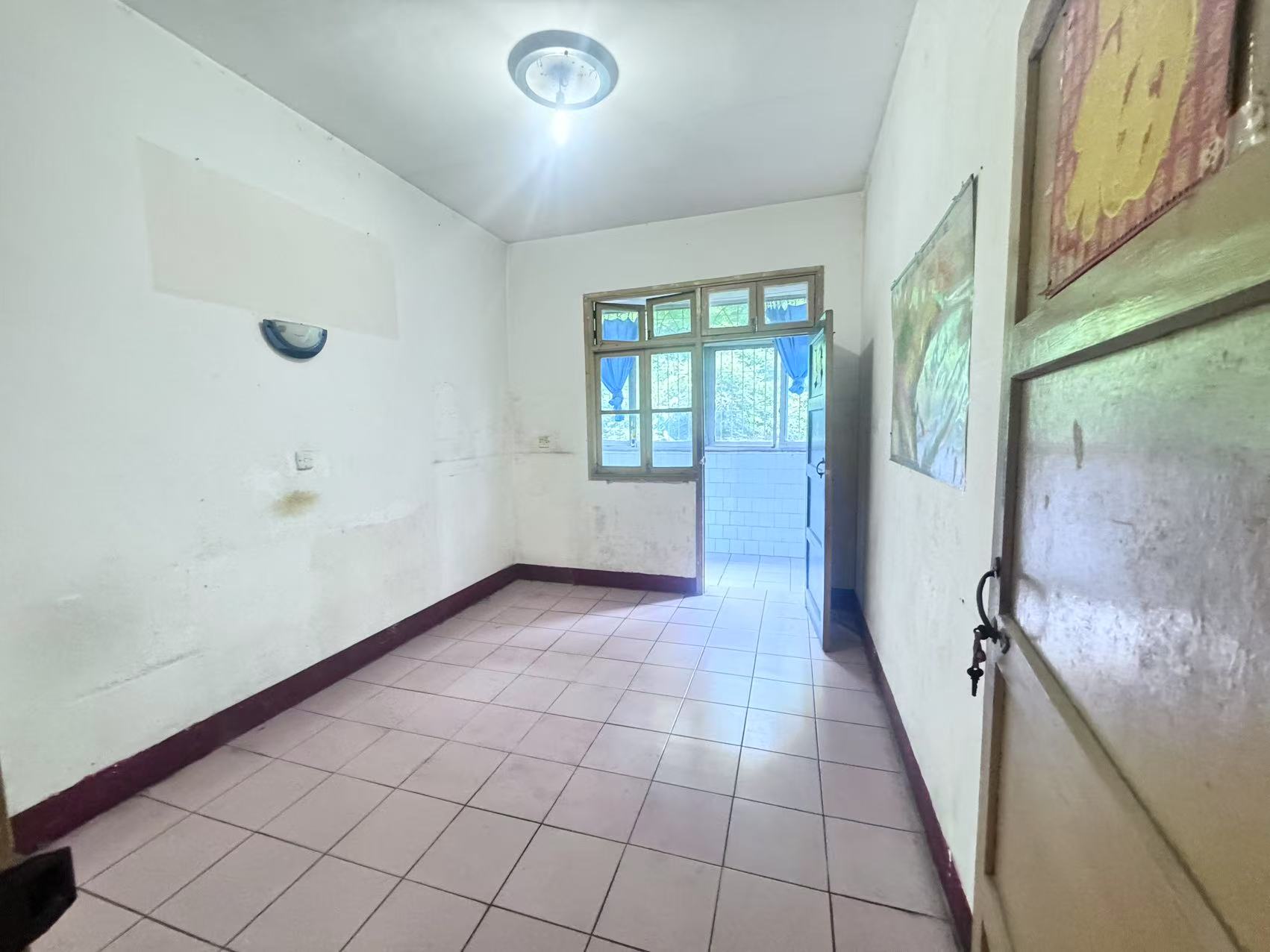 王塔冲二村 2室2厅1卫 14.0万 王塔冲二村 2室2厅1卫 14.0万室内图