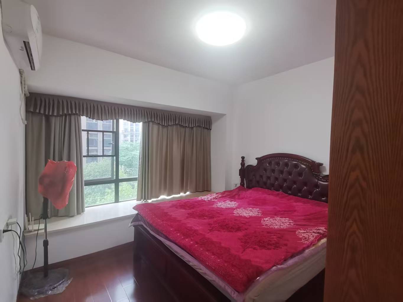 经世龙城  4室2厅2卫    76.0万 经世龙城  4室2厅2卫    76.0万室内图