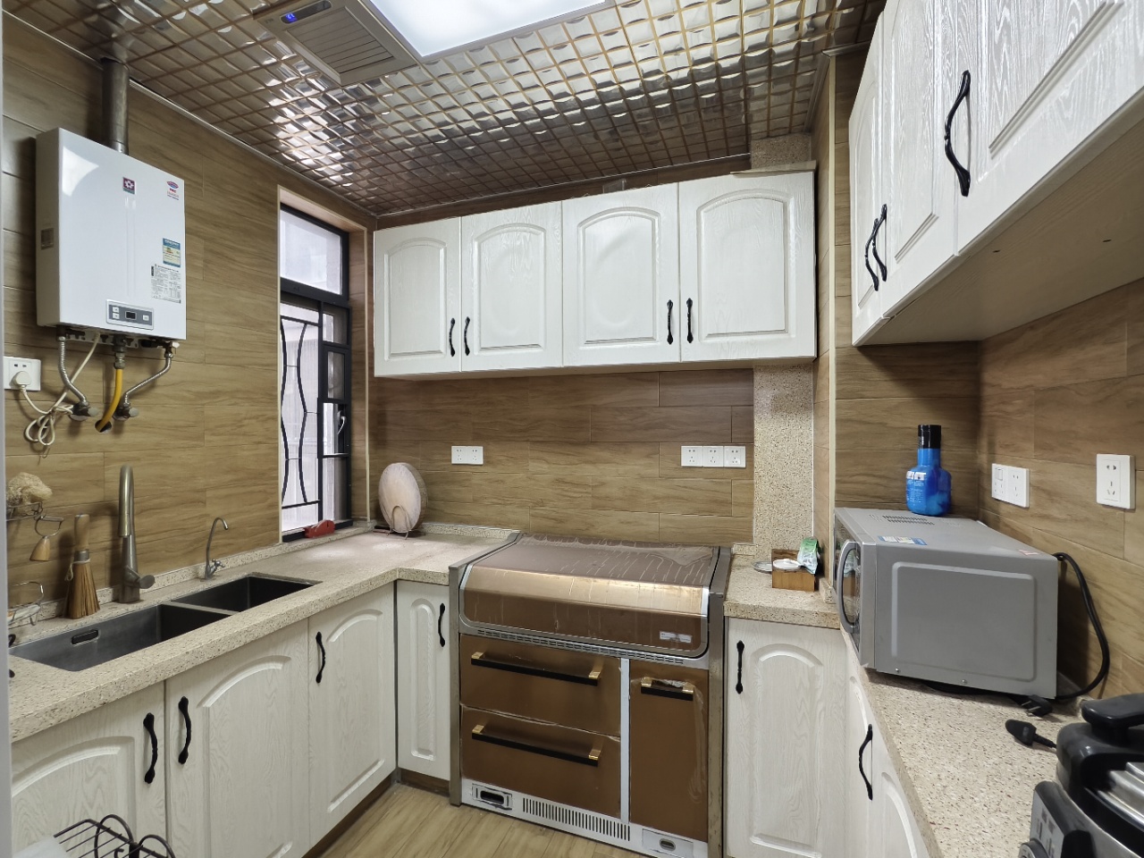 湘银星城 3室2厅1卫 56.0万 湘银星城 3室2厅1卫 56.0万室内图