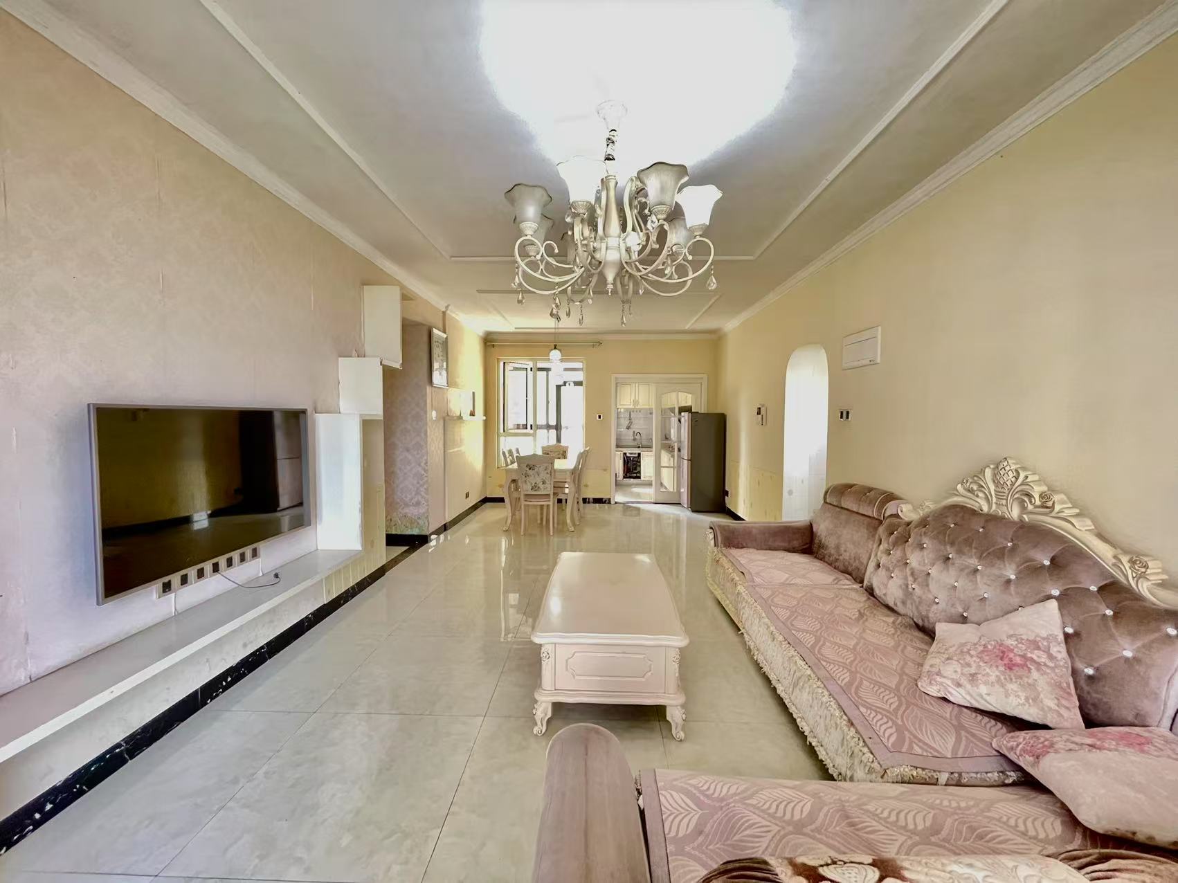 佳兆业金域天下三期 3室2厅2卫 55.0万 佳兆业金域天下三期 3室2厅2卫 55.0万室内图