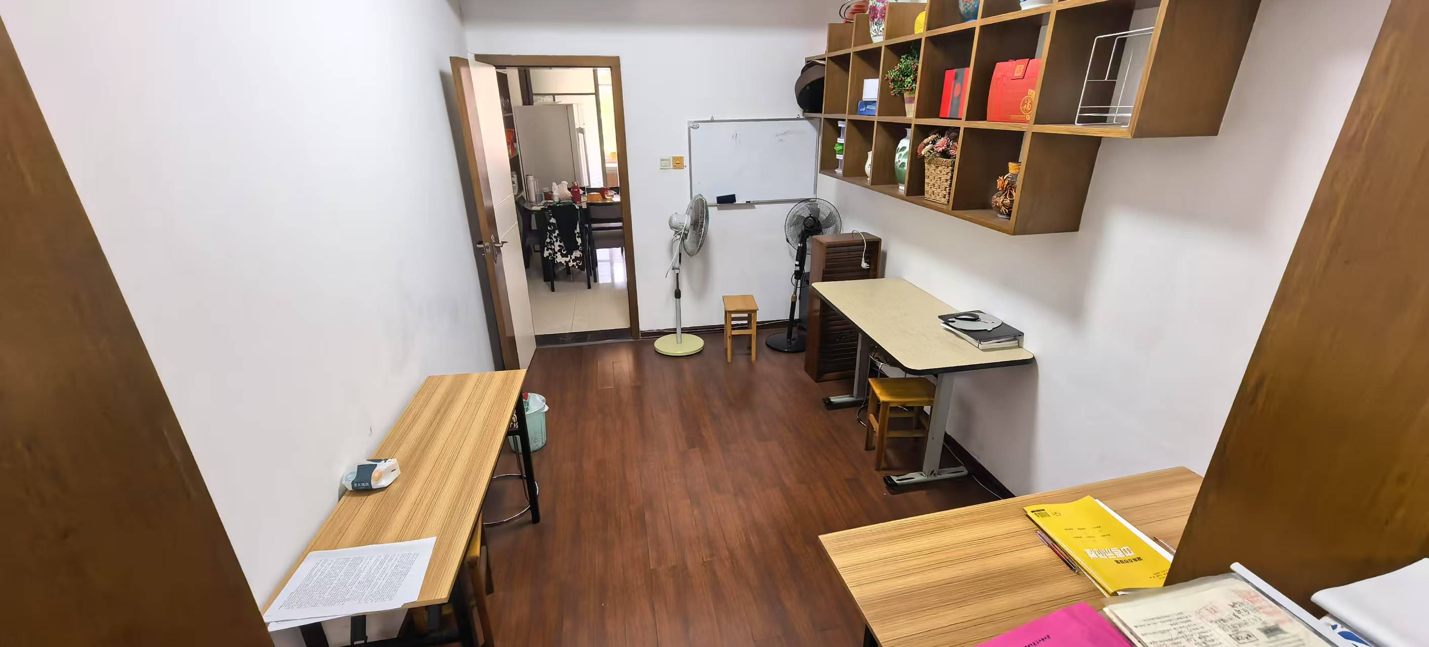 神农小区  3室2厅2卫   82.00万室内图