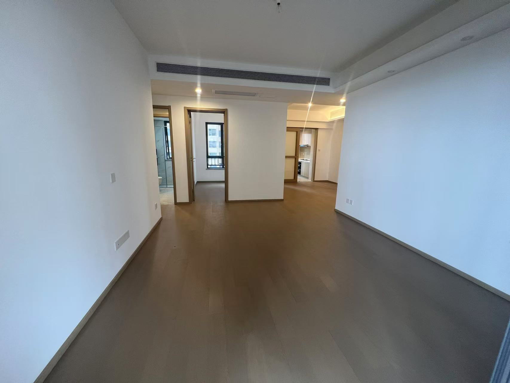 晋合湘水湾七期 4室2厅2卫 125.0万 晋合湘水湾七期 4室2厅2卫 125.0万室内图