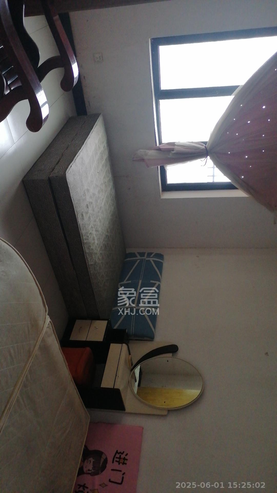 南国新城 3室2厅2卫 2100.0元/月 南国新城 3室2厅2卫 2100.0元/月室内图