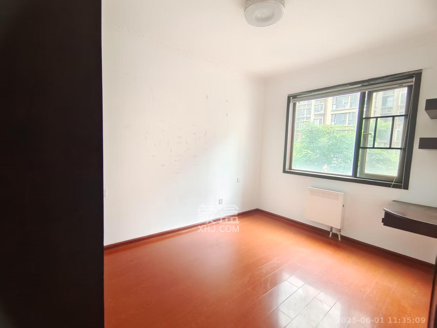 怡海星城  2室2厅1卫    1500.0元/月 怡海星城  2室2厅1卫    1500.0元/月