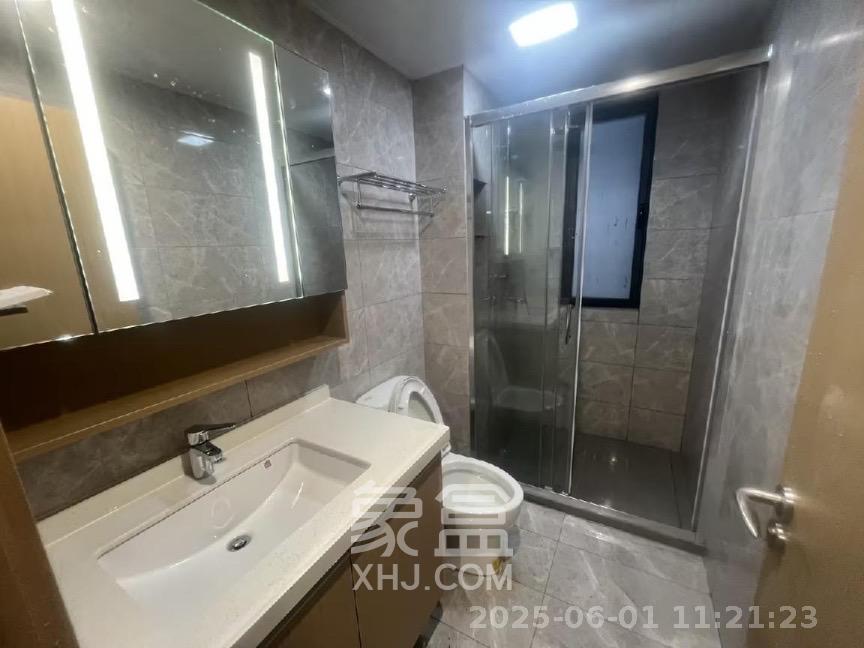 旭辉雨花郡  1室0厅0卫   4200.00元/月室内图