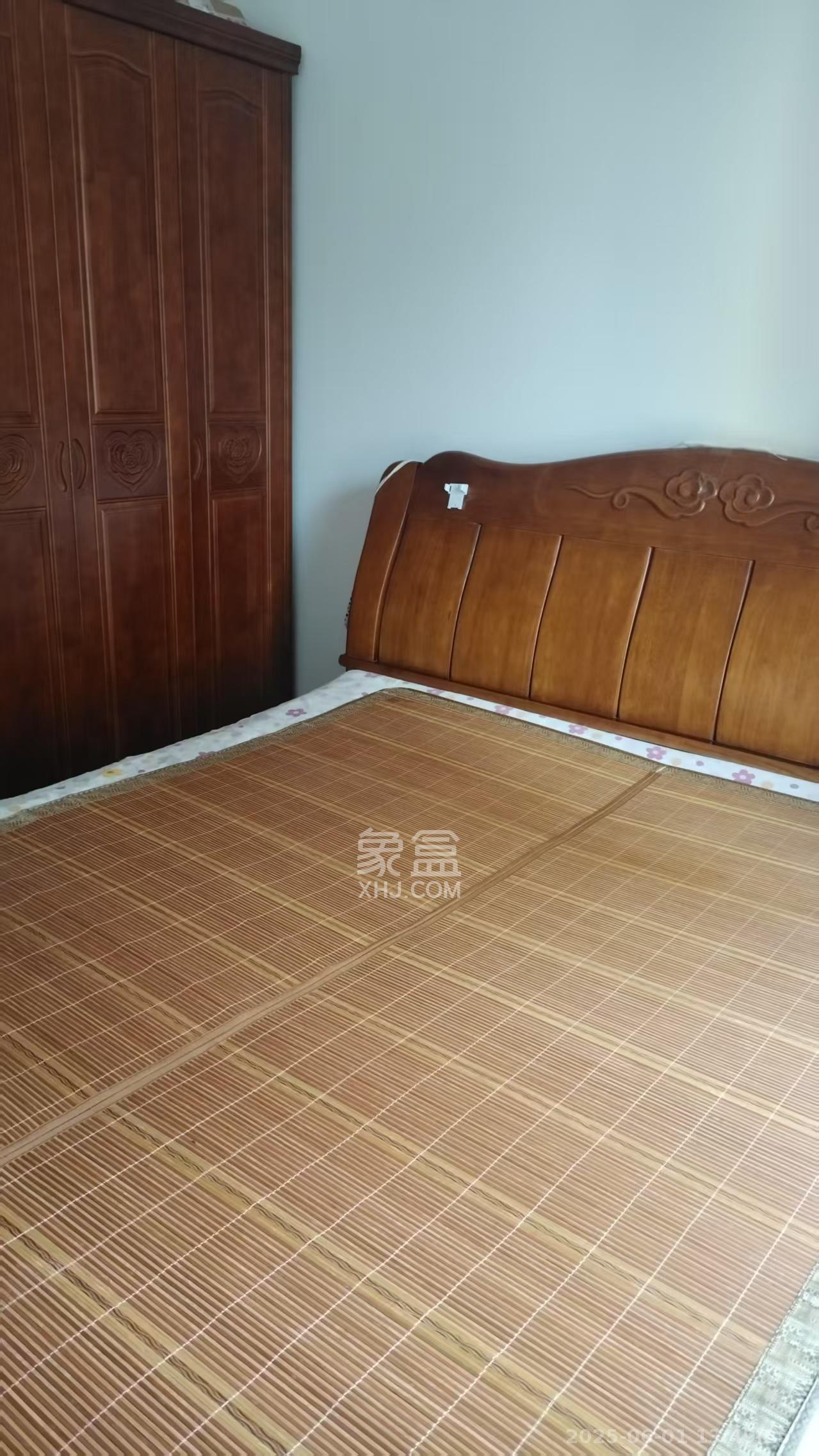 阳光城尚东湾蓝莓苑  1室0厅0卫   2500.00元/月室内图